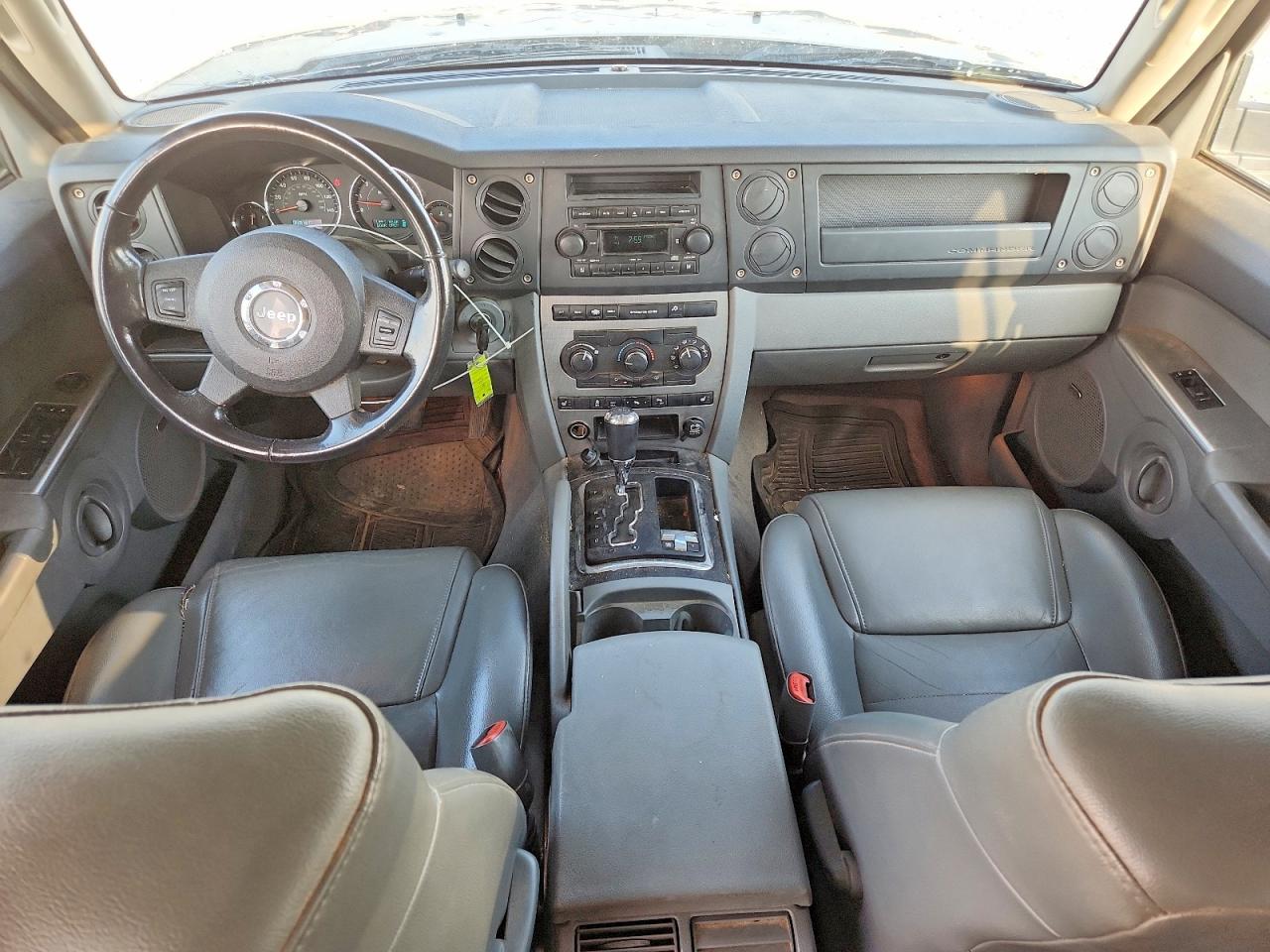 2007 Jeep Commander Silver vin: 1J8HG48P77C591940