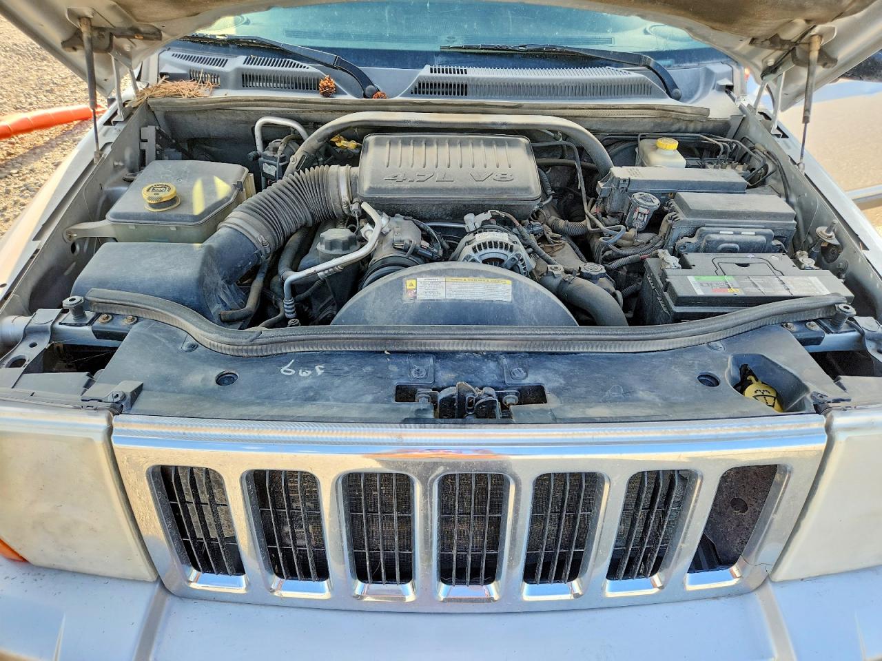 2007 Jeep Commander Silver vin: 1J8HG48P77C591940