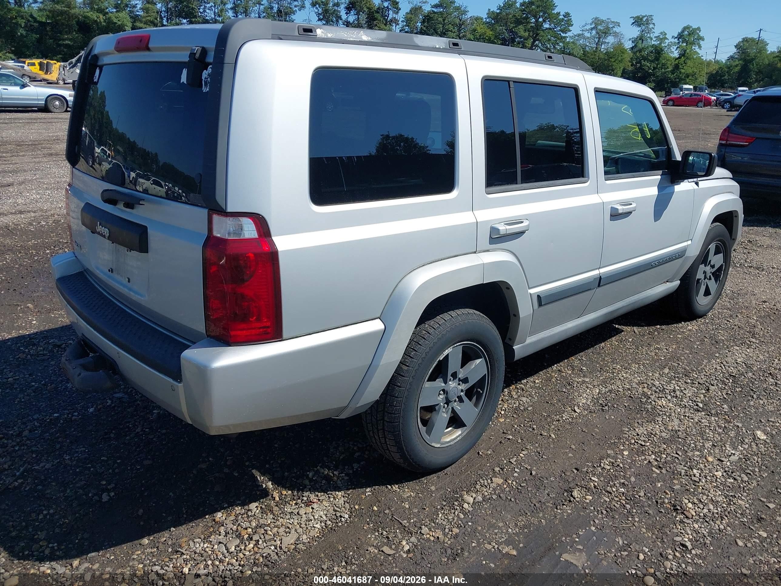 2007 Jeep Commander Sport Silver vin: 1J8HG48PX7C528914