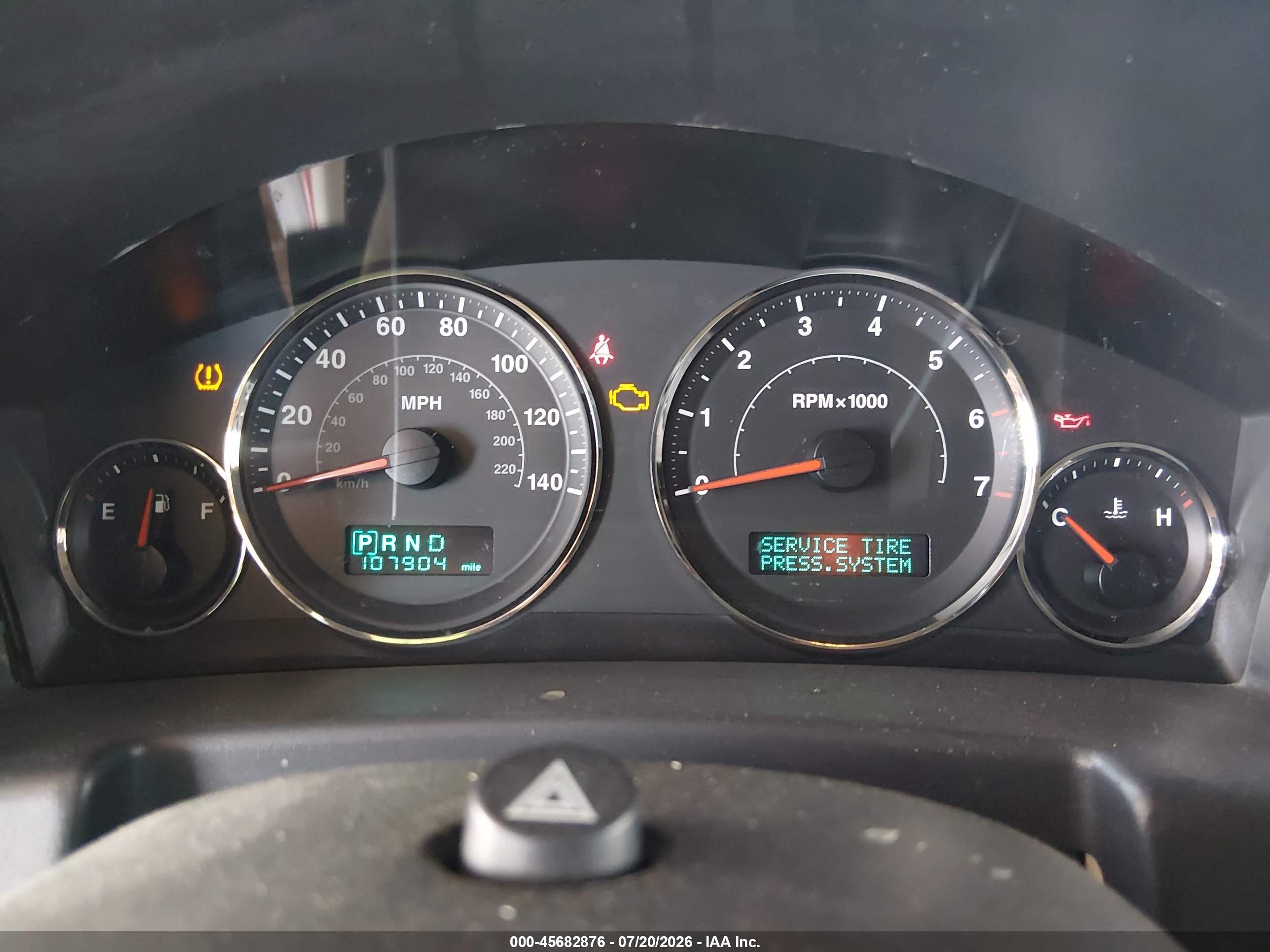 2006 Jeep Commander Limited Burgundy vin: 1J8HG58216C139488