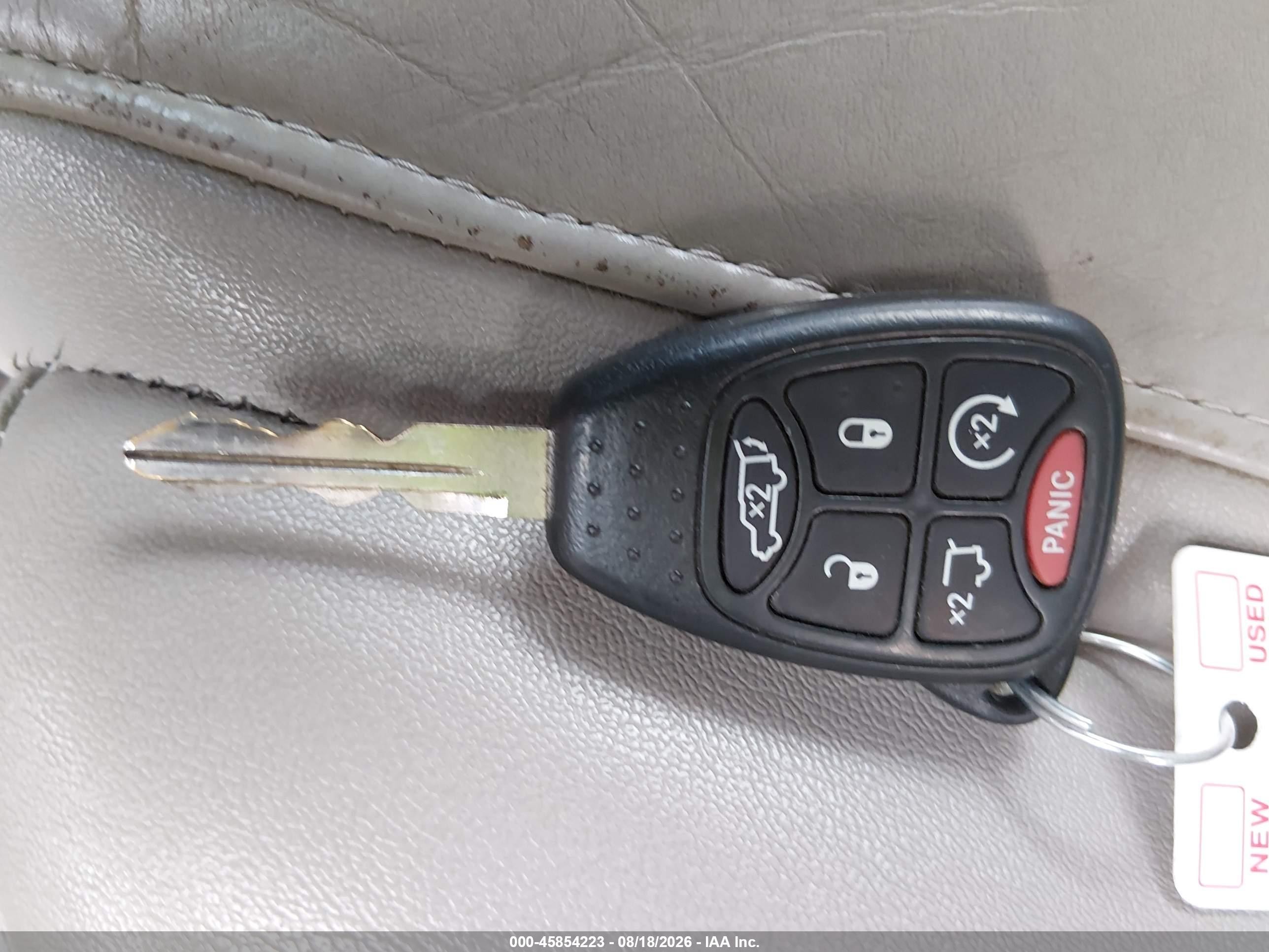 2007 Jeep Commander Limited Red vin: 1J8HG58227C562095