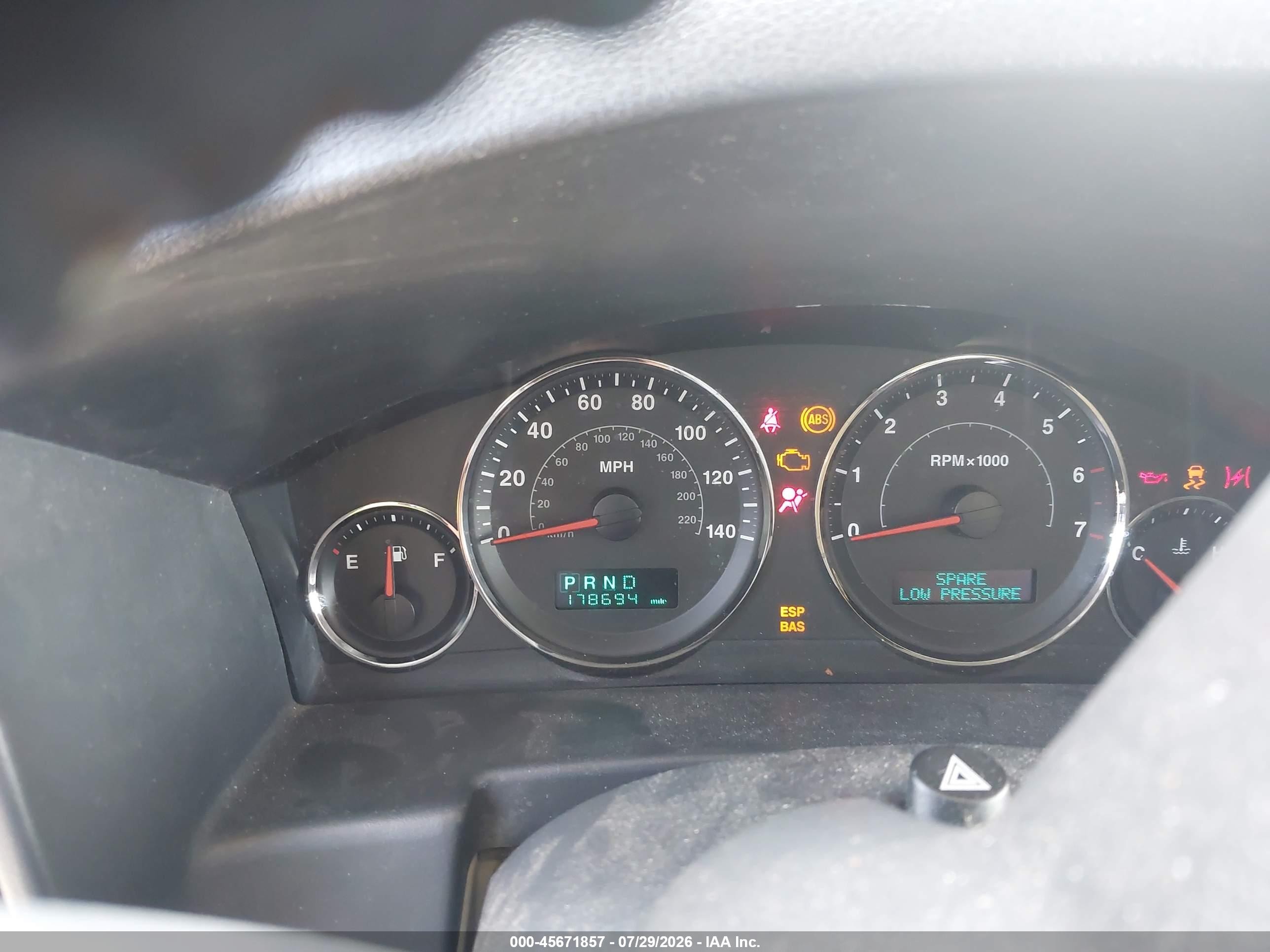 2006 Jeep Commander Limited Tan vin: 1J8HG58236C193813