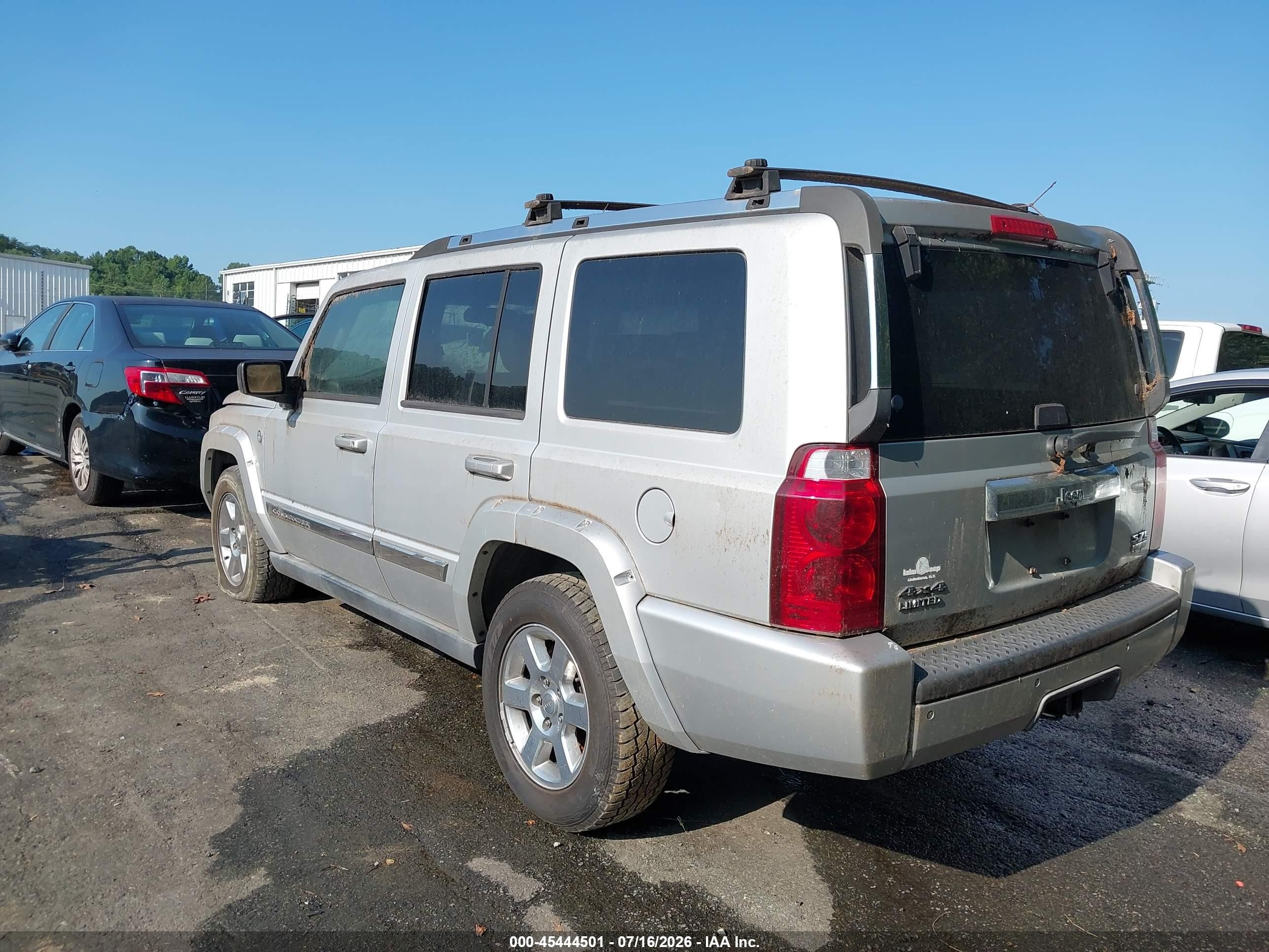 2006 Jeep Commander Limited Silver vin: 1J8HG58246C122782