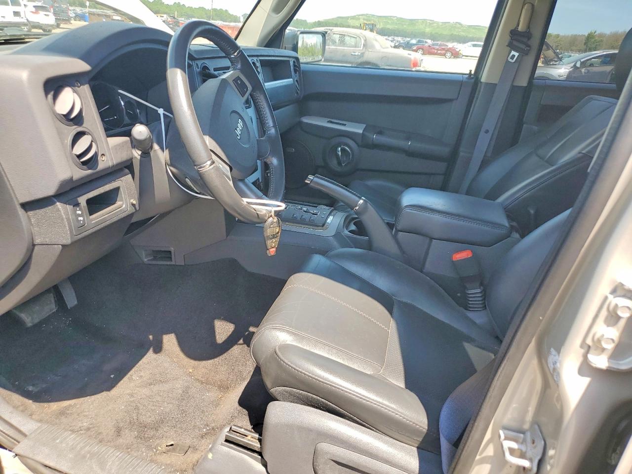 2008 Jeep Commander Limited Silver vin: 1J8HG58248C190597