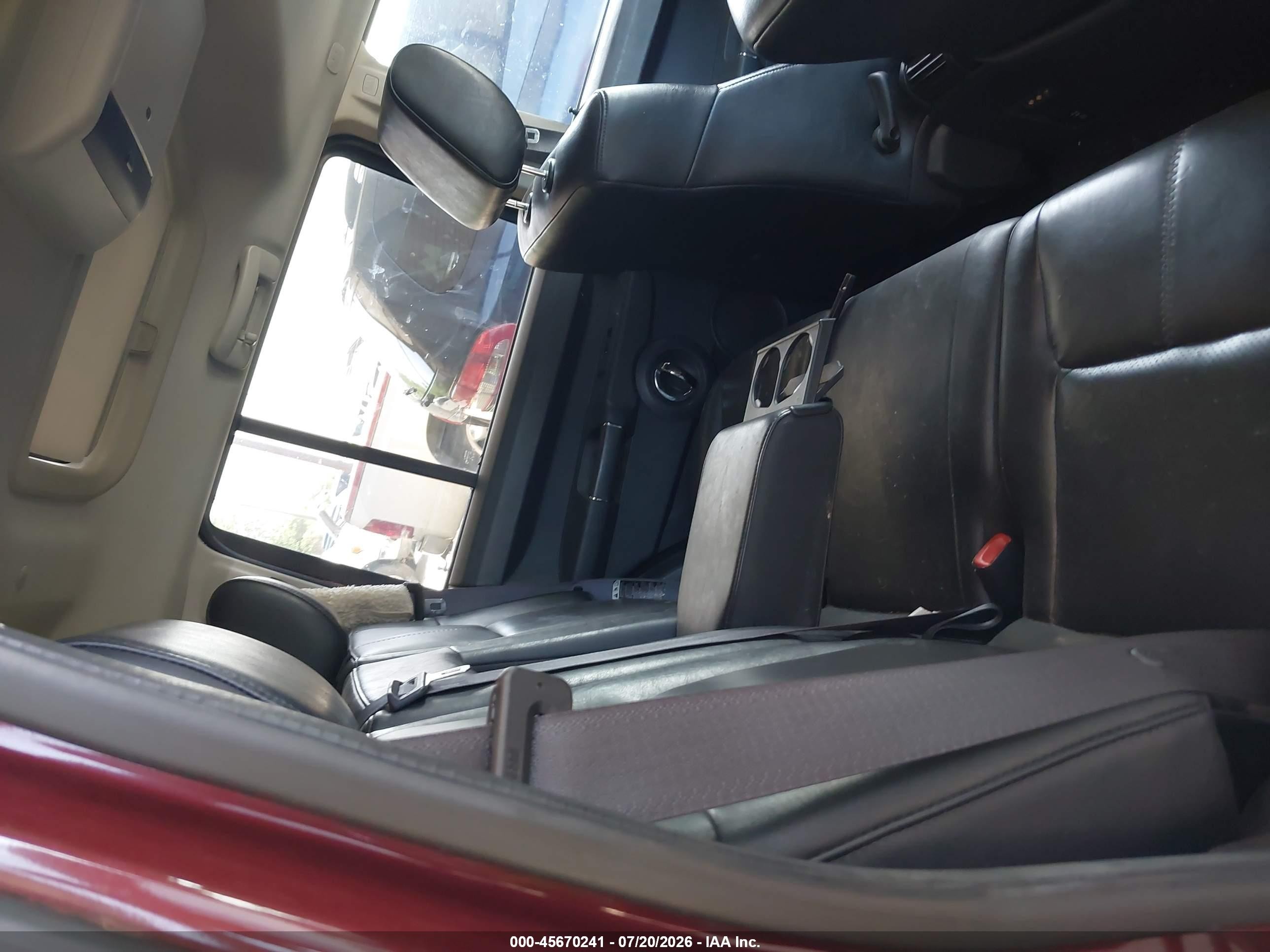 2008 Jeep Commander Limited Burgundy vin: 1J8HG58258C130991