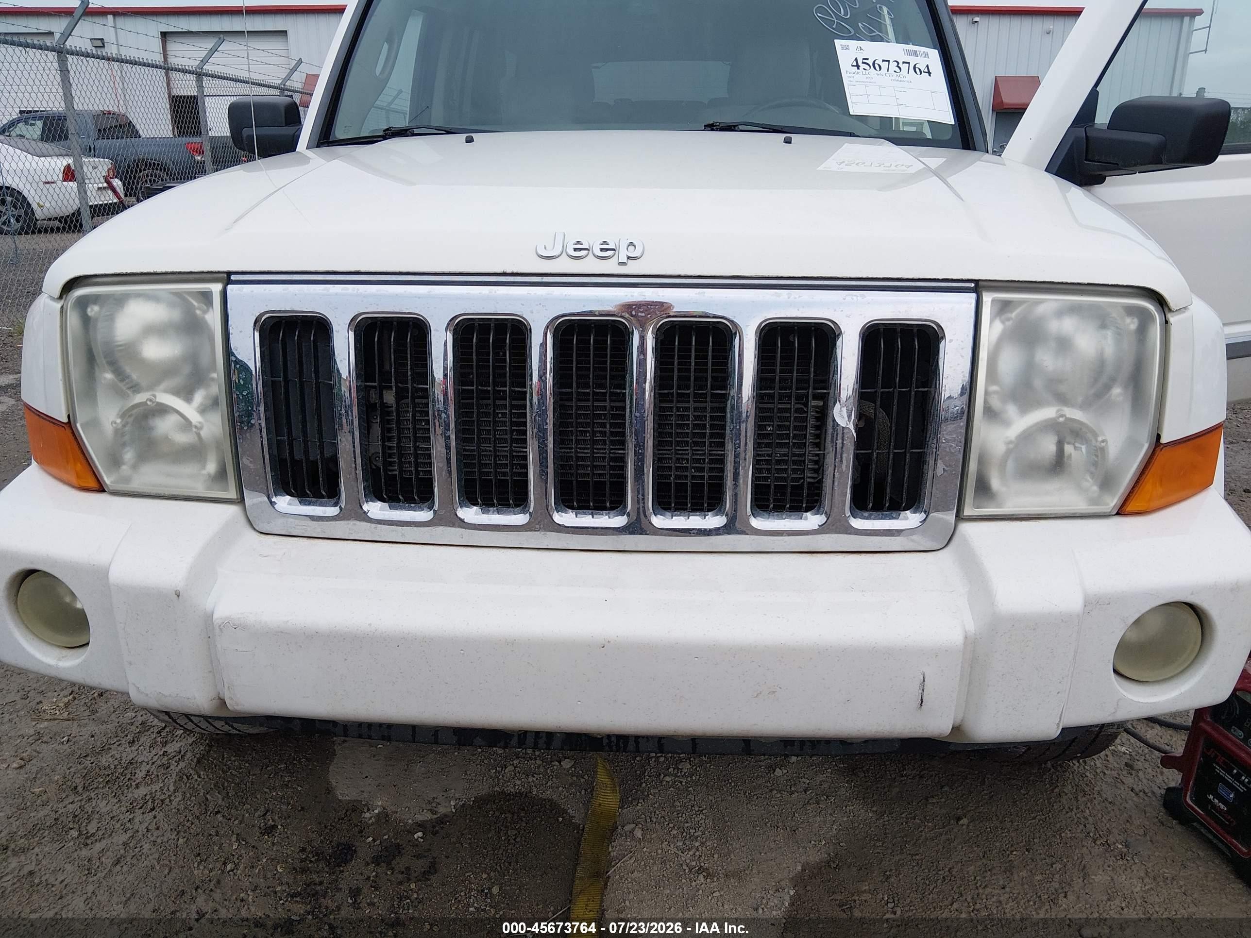 2007 Jeep Commander Limited White vin: 1J8HG58267C642113