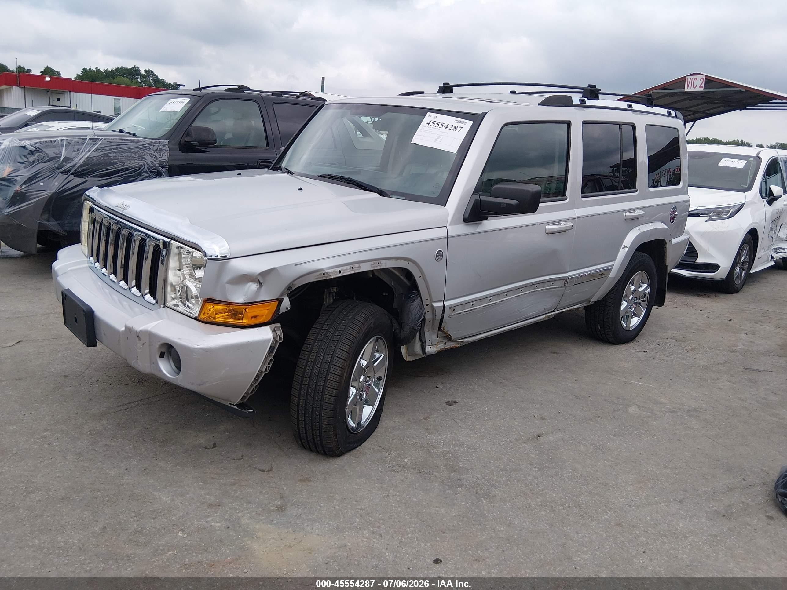 2006 Jeep Commander Limited Silver vin: 1J8HG58N66C189538