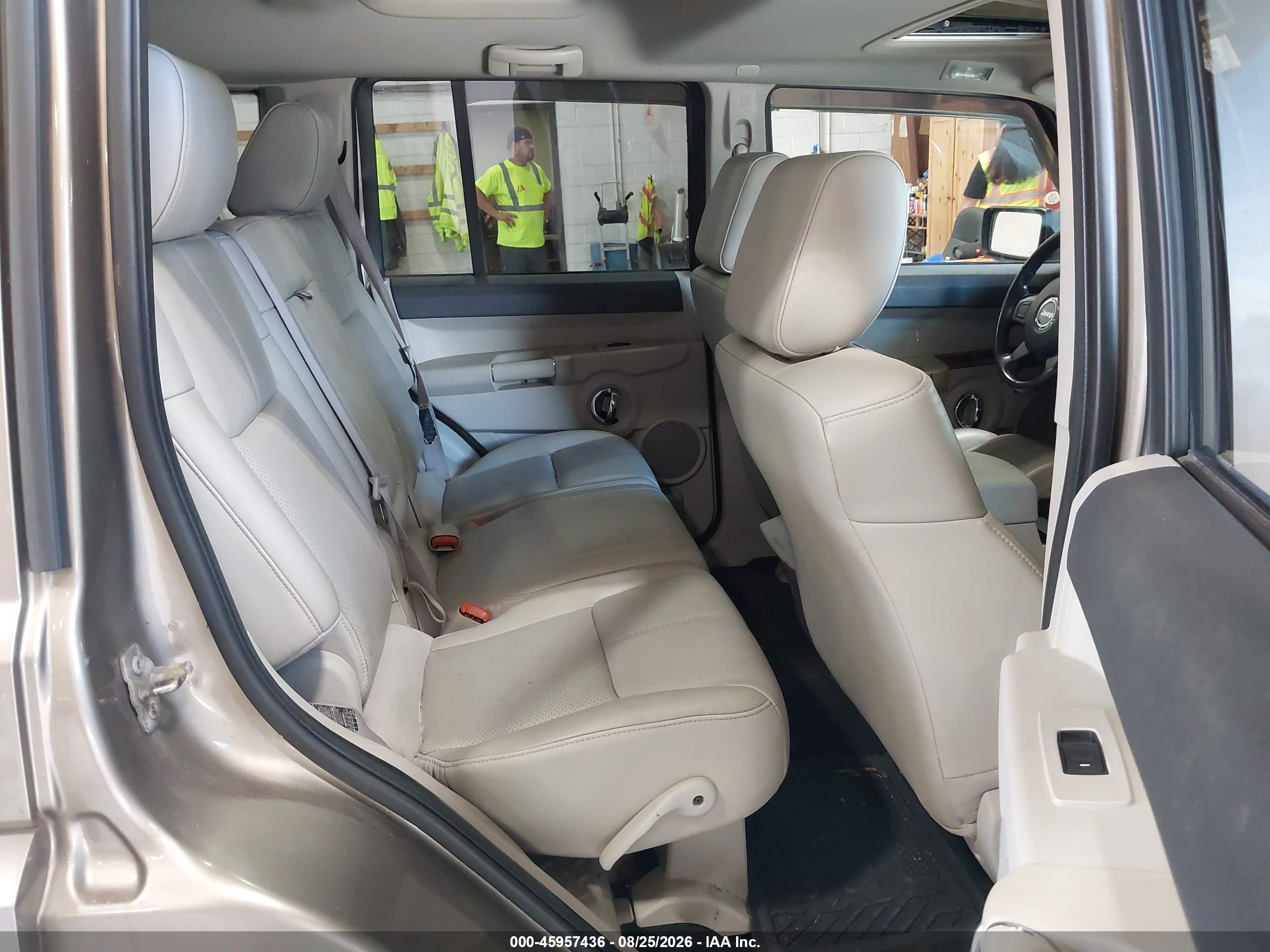 2006 Jeep Commander Limited Gold vin: 1J8HG58N76C305538