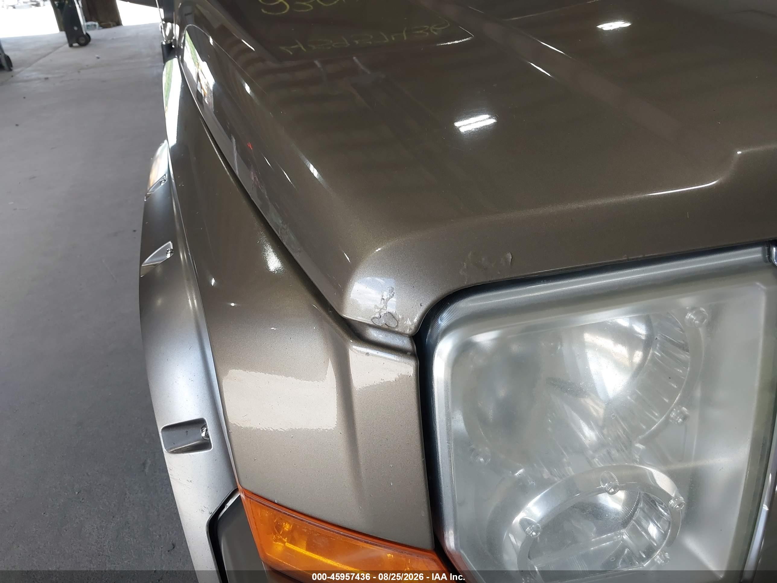 2006 Jeep Commander Limited Gold vin: 1J8HG58N76C305538