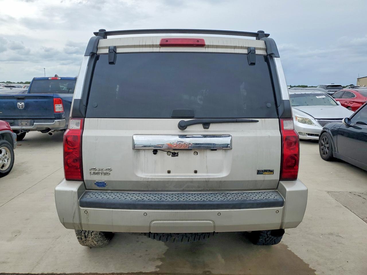 2007 Jeep Commander Limited Кремовый vin: 1J8HG58P37C553255
