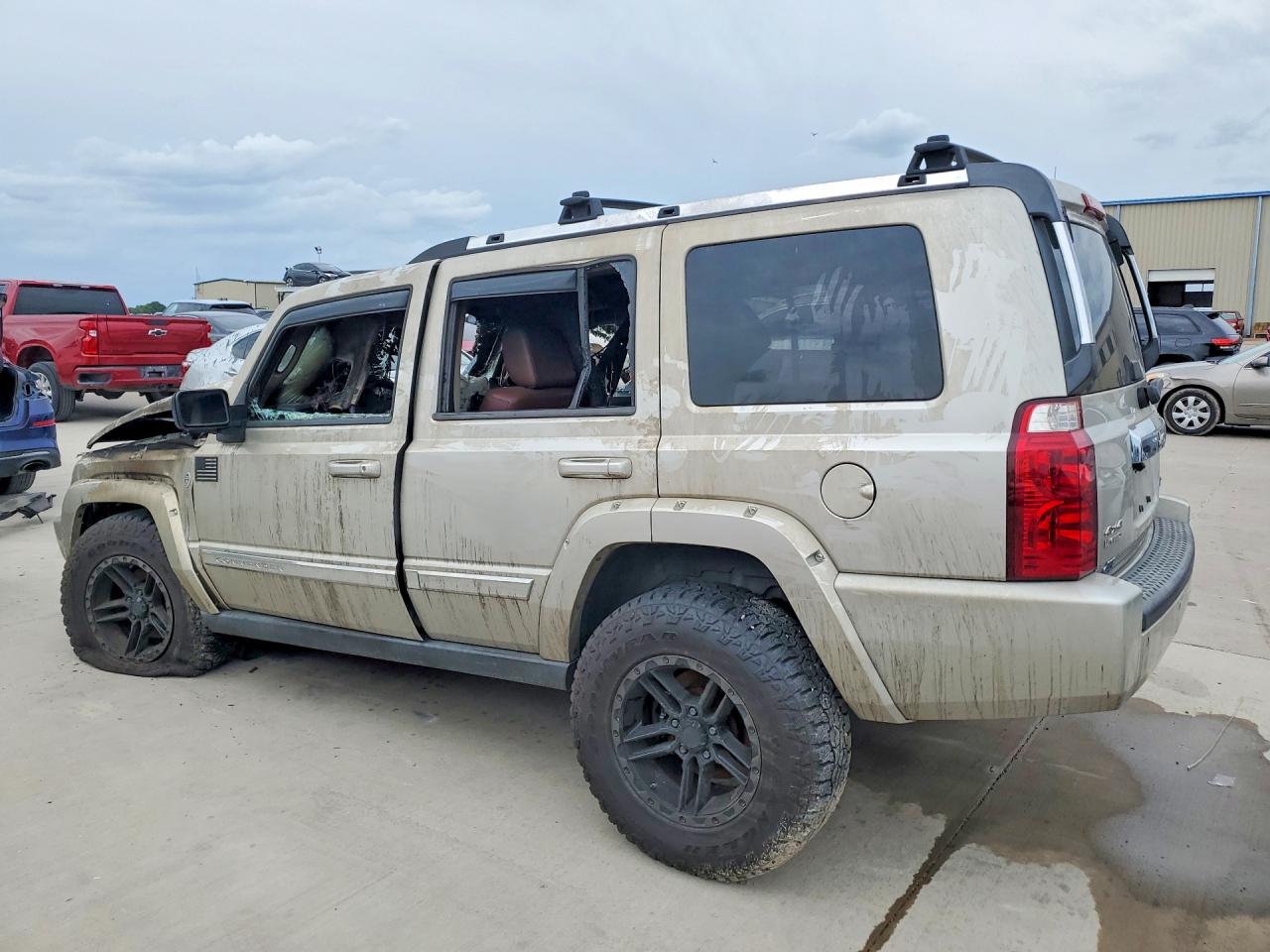 2007 Jeep Commander Limited Кремовый vin: 1J8HG58P37C553255