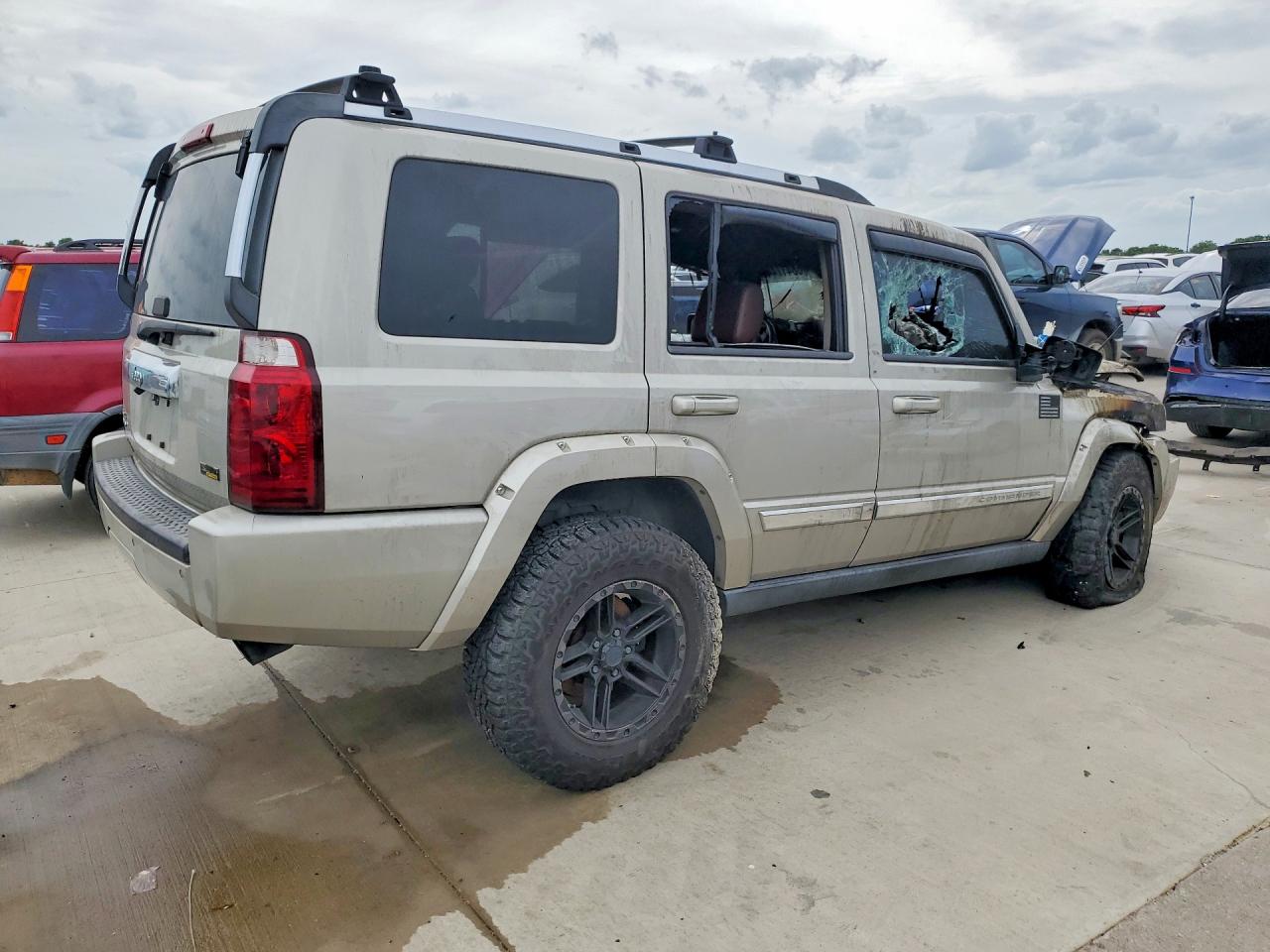 2007 Jeep Commander Limited Кремовый vin: 1J8HG58P37C553255