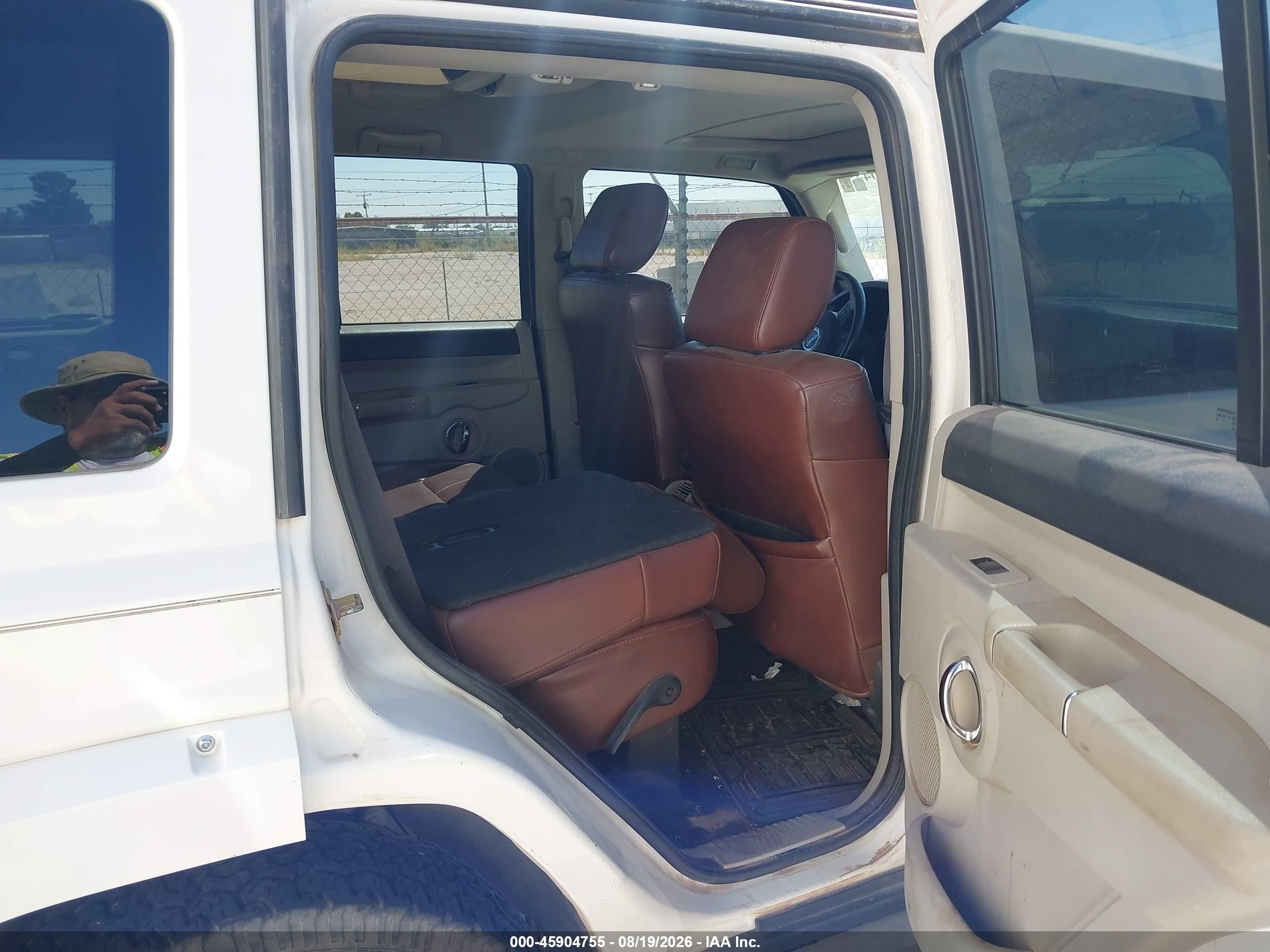 2007 Jeep Commander Limited White vin: 1J8HG58P37C629766