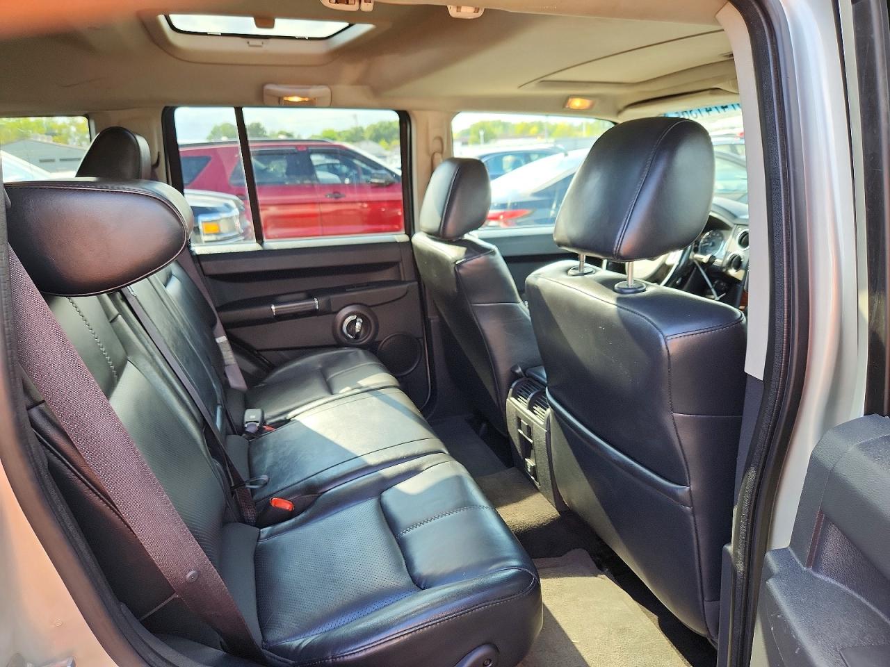 2009 Jeep Commander Limited Gray vin: 1J8HG58P49C521952