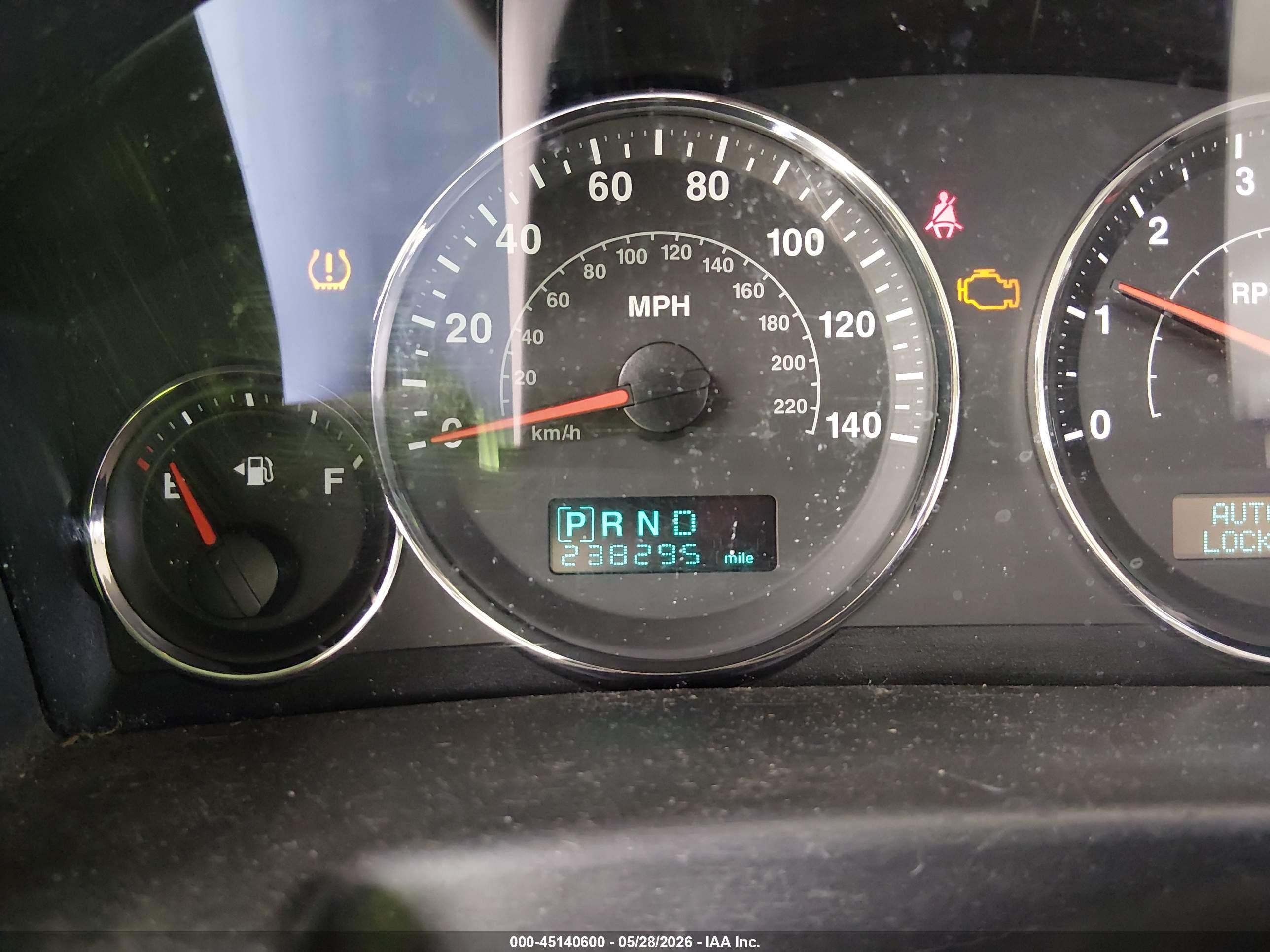 2007 Jeep Commander Limited Silver vin: 1J8HG58P87C595842