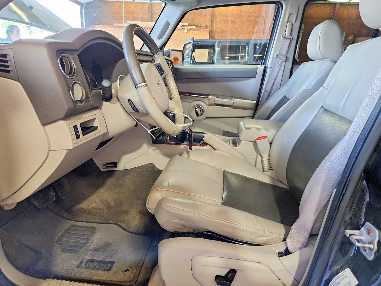 2009 Jeep Commander Limited Серый vin: 1J8HG58T59C547733