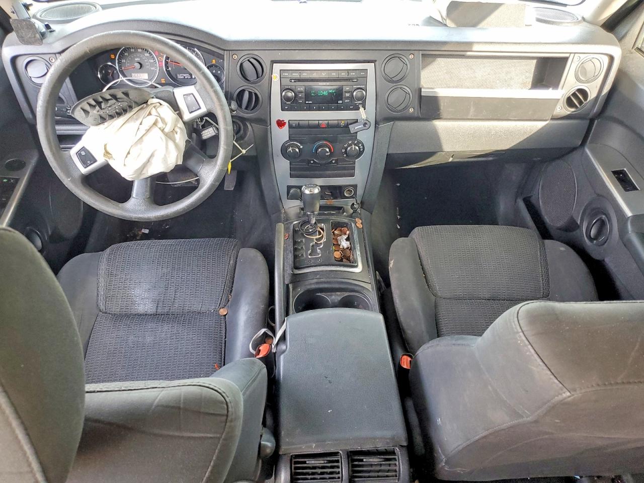 2008 Jeep Commander Sport Серый vin: 1J8HH48K08C144983