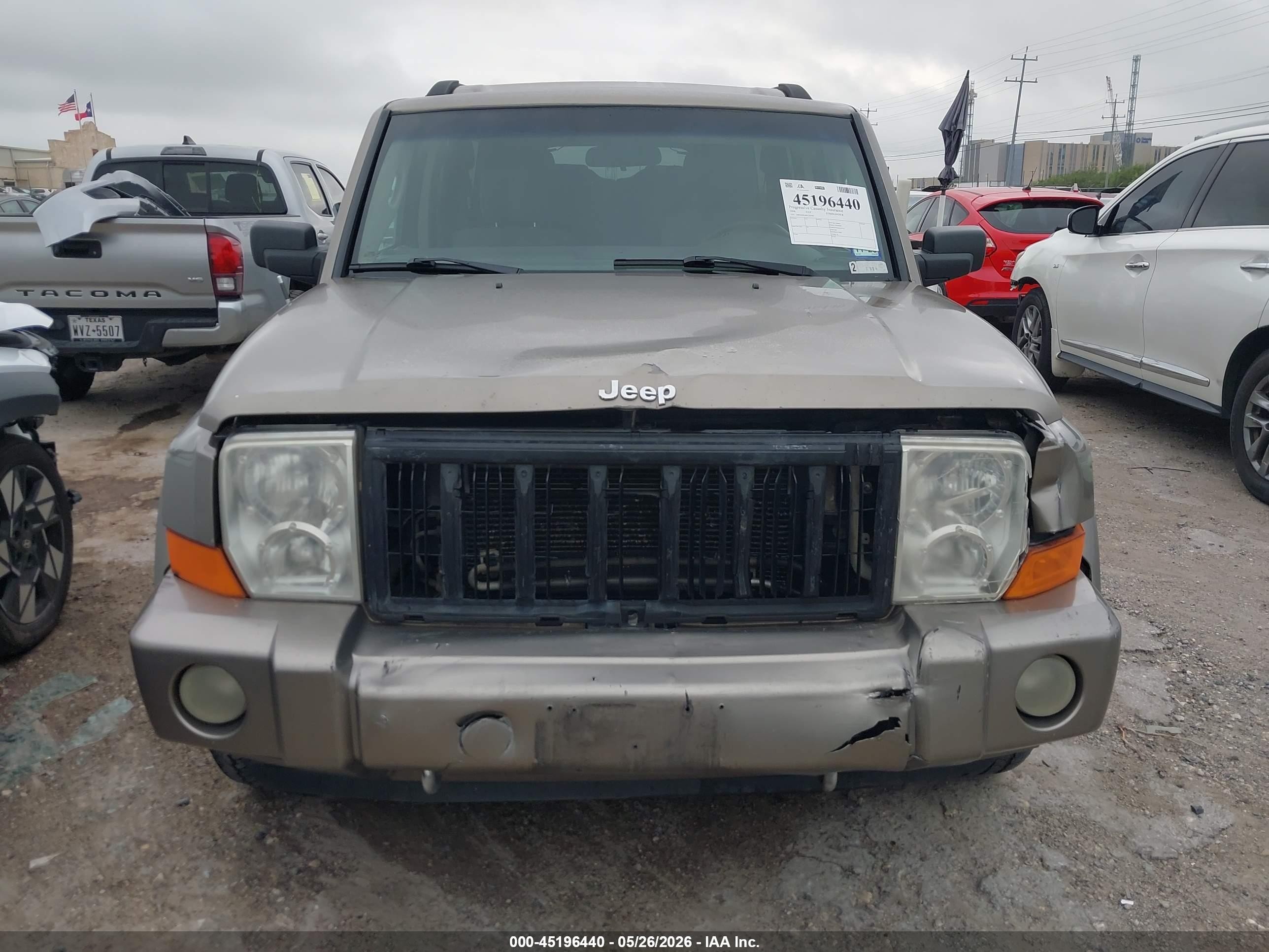 2006 Jeep Commander   Tan vin: 1J8HH48K46C291997