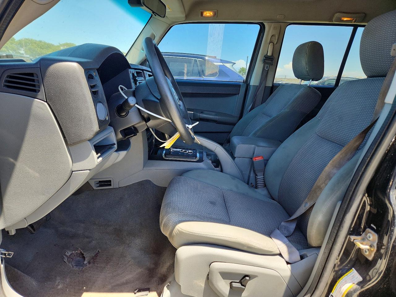 2007 Jeep Commander Black vin: 1J8HH48K47C587474