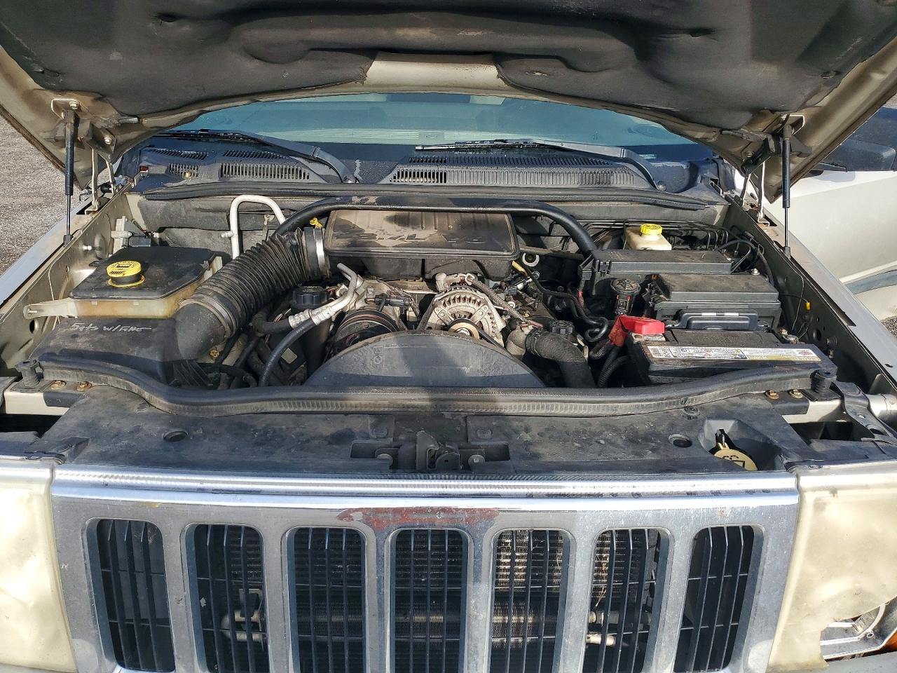 2007 Jeep Commander Gold vin: 1J8HH48K97C607752