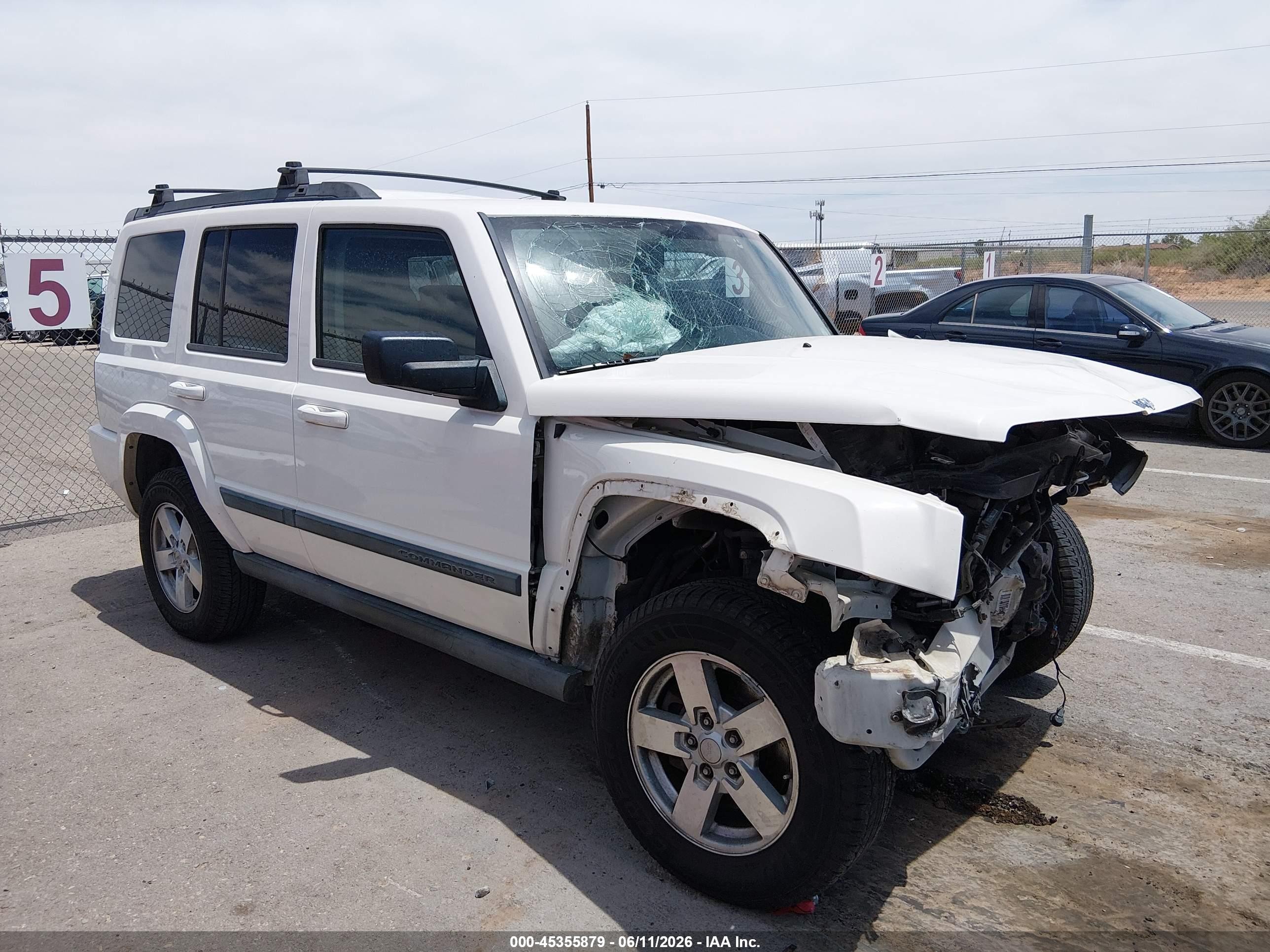 2007 Jeep Commander Sport White vin: 1J8HH48K97C655221