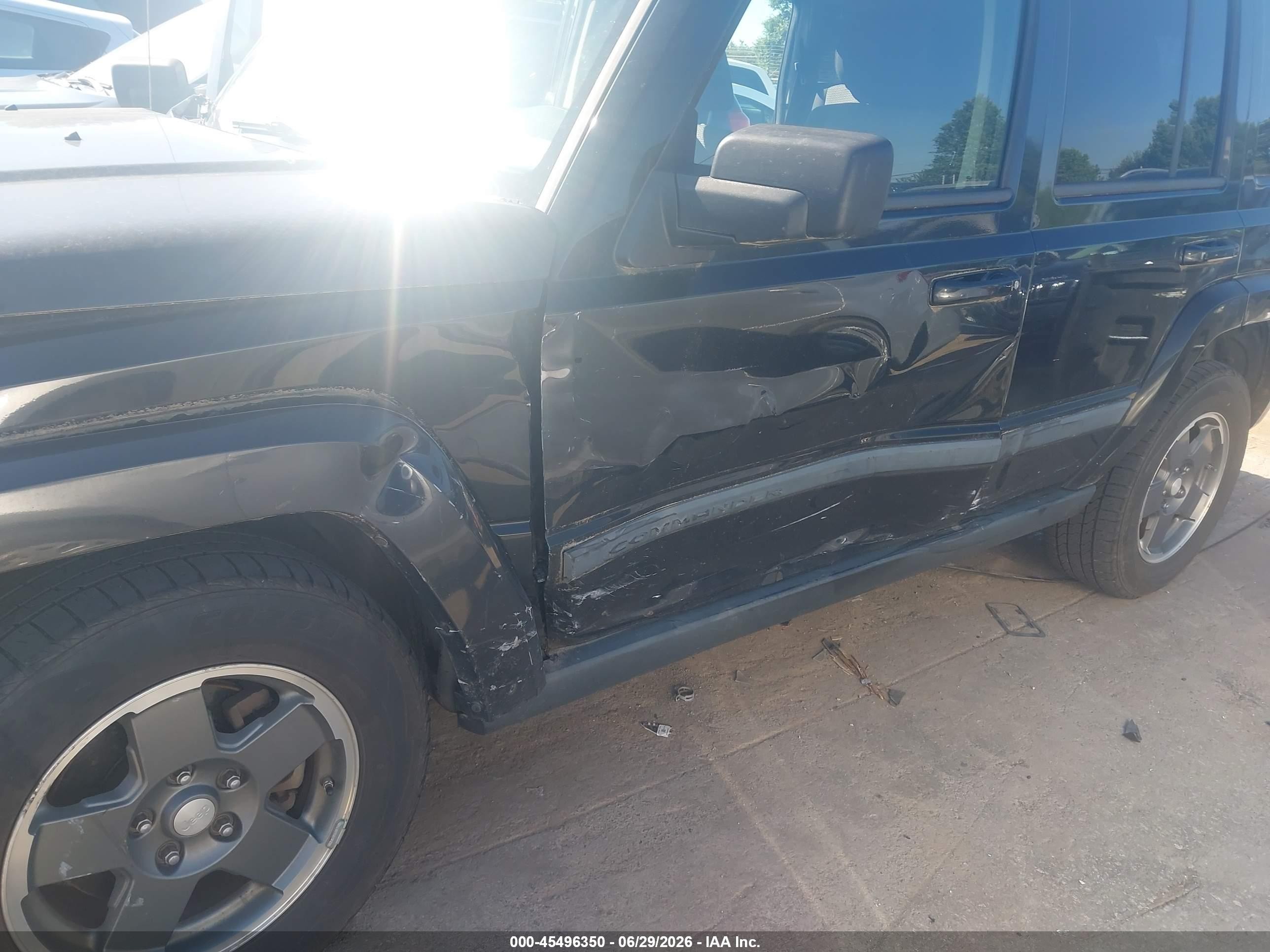 2008 Jeep Commander Sport Black vin: 1J8HH48N38C223753