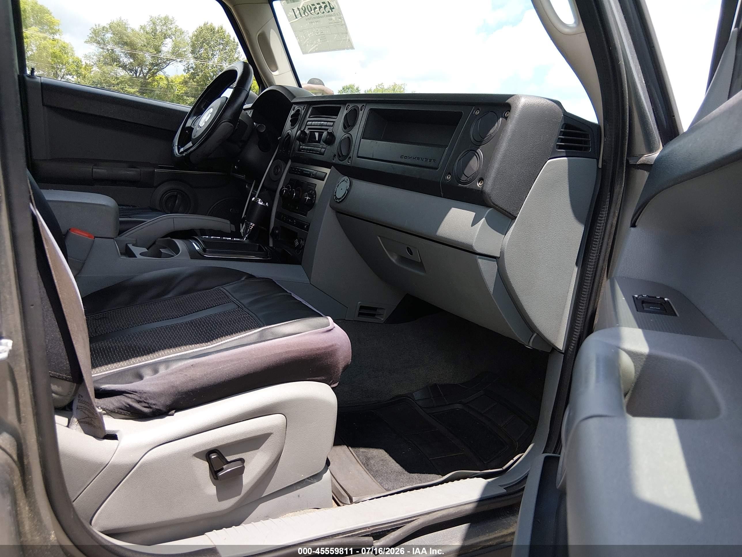 2007 Jeep Commander Sport Brown vin: 1J8HH48P17C680982