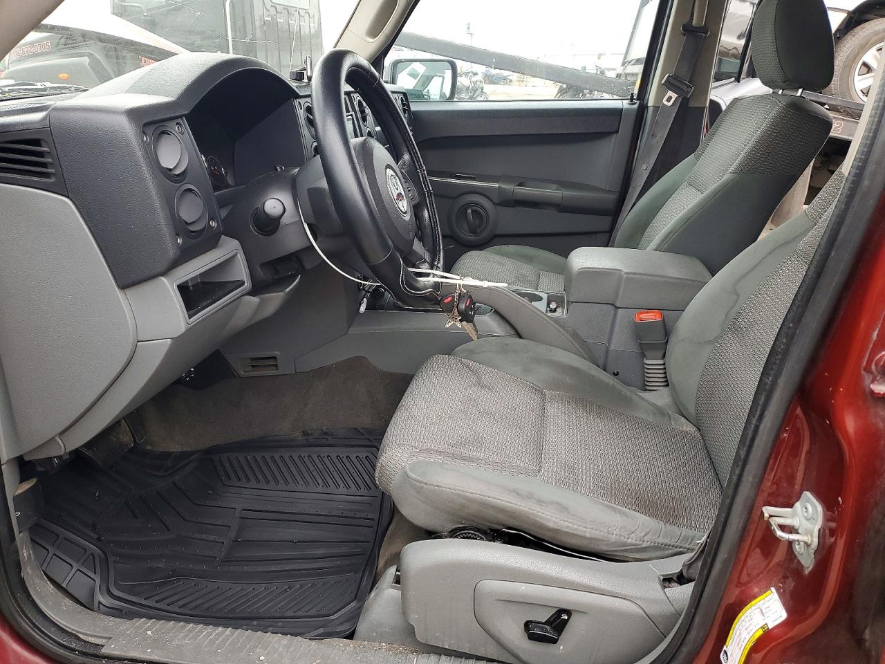 2007 Jeep Commander Темно-бордовый vin: 1J8HH48P37C604700