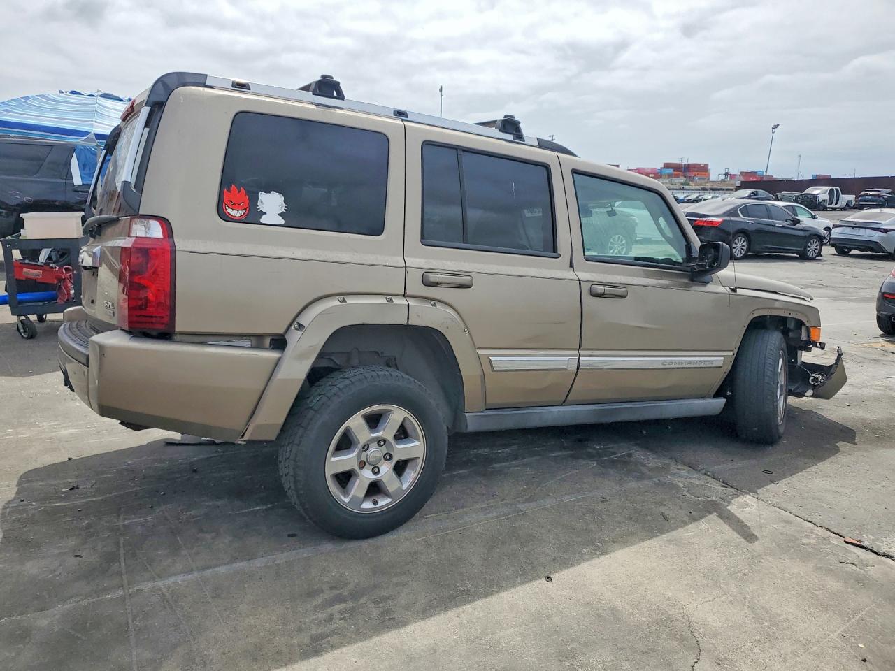 2006 Jeep Commander Limited Tan vin: 1J8HH58296C324482