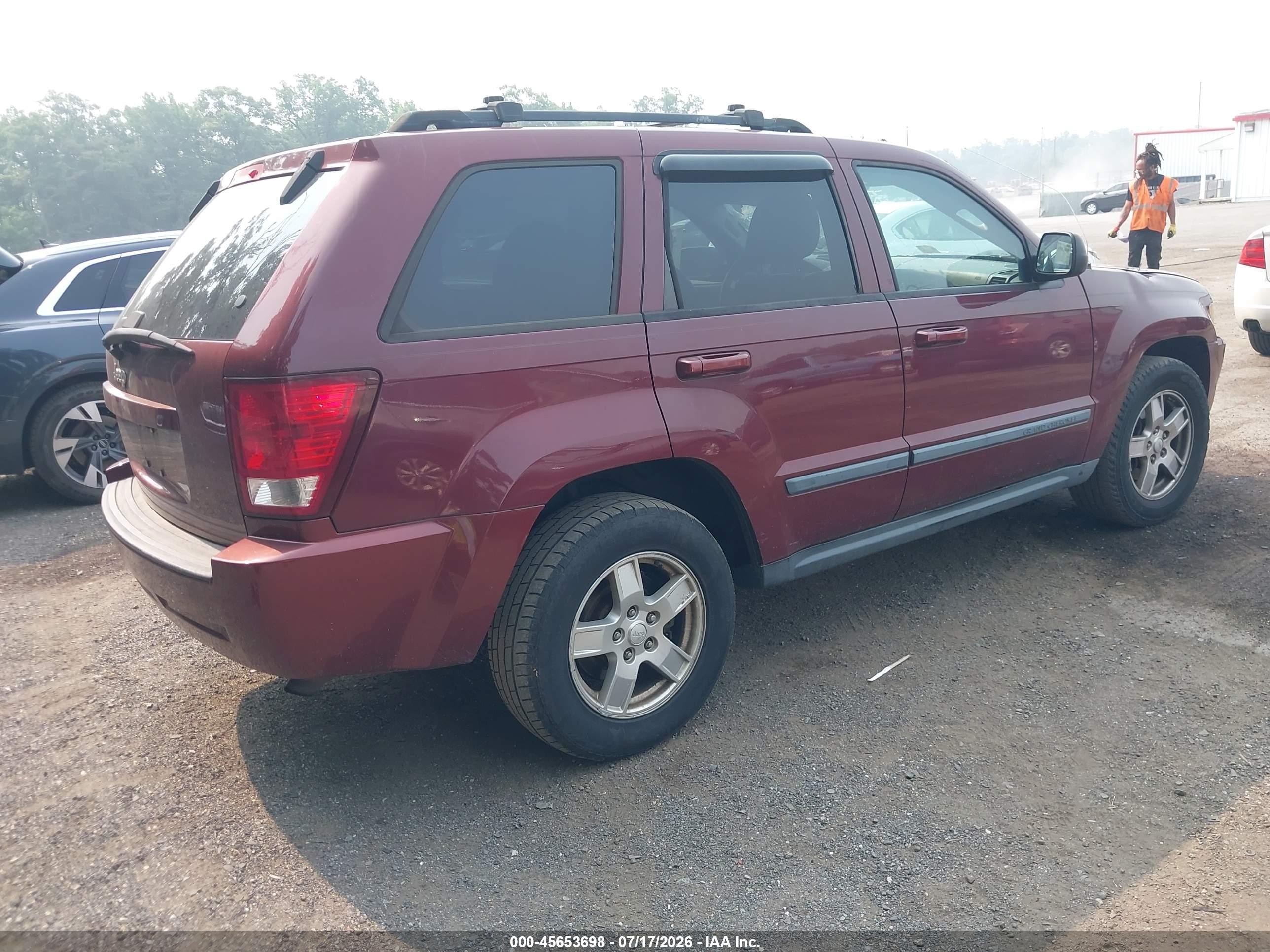 2007 Jeep Grand Cherokee Laredo Бордовый vin: 1J8HR48N17C525330