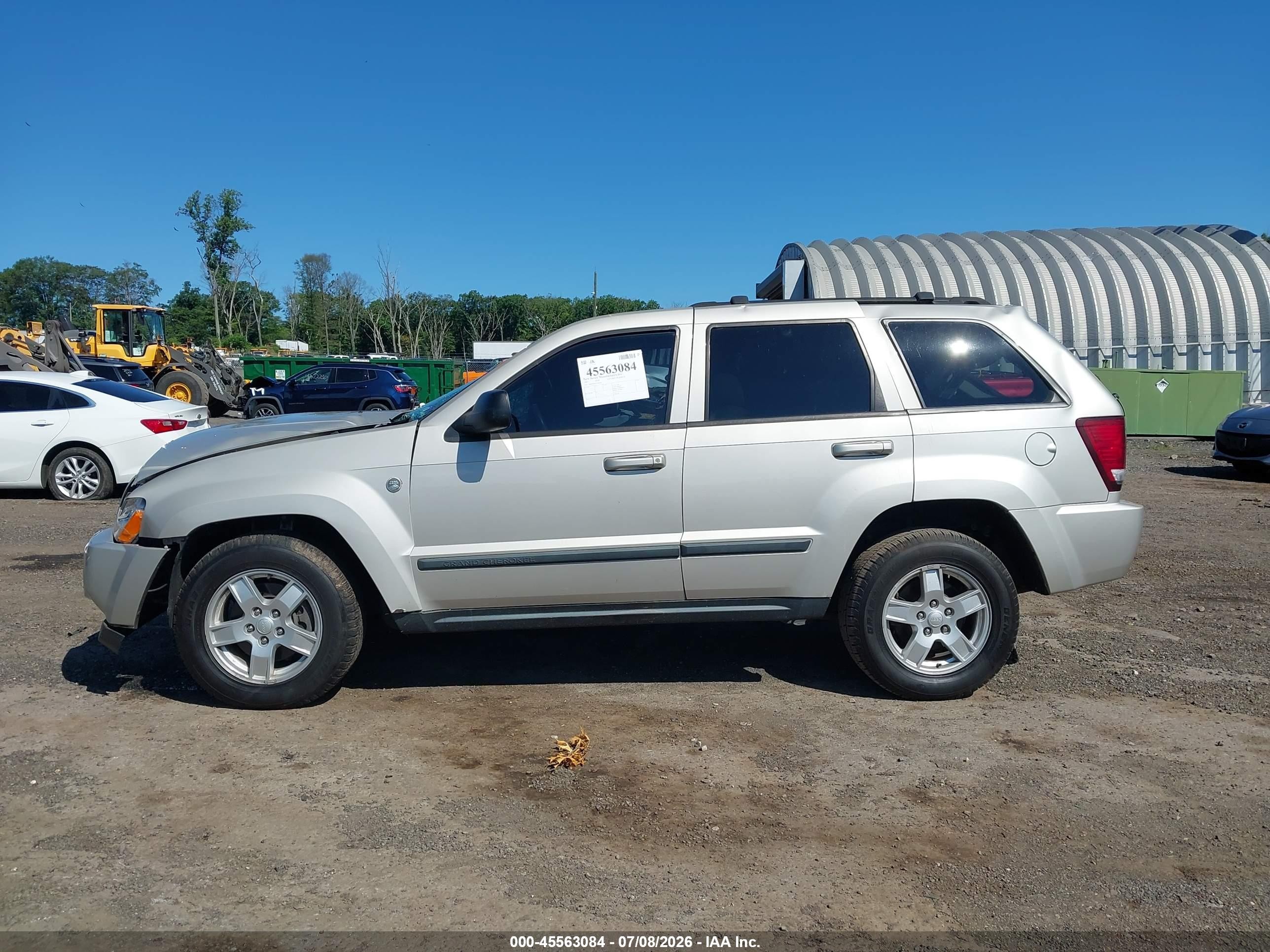 2007 Jeep Grand Cherokee Laredo Gray vin: 1J8HR48N97C678148
