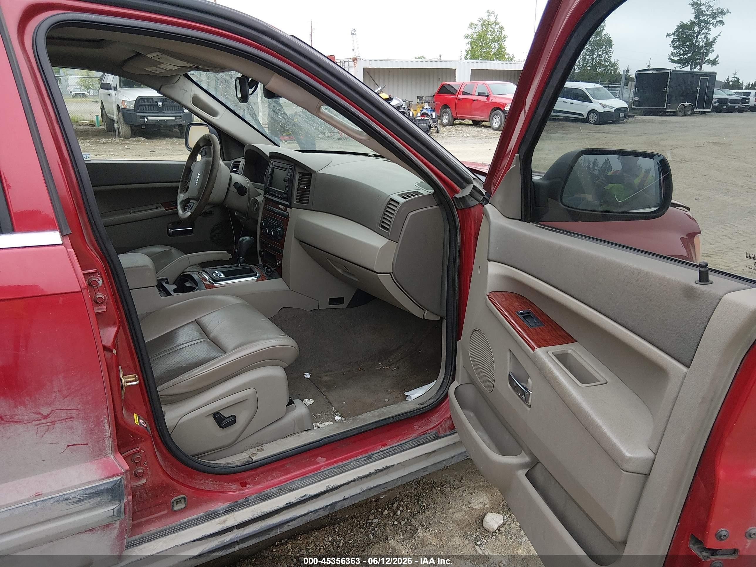 2005 Jeep Grand Cherokee Limited Red vin: 1J8HR58205C613603