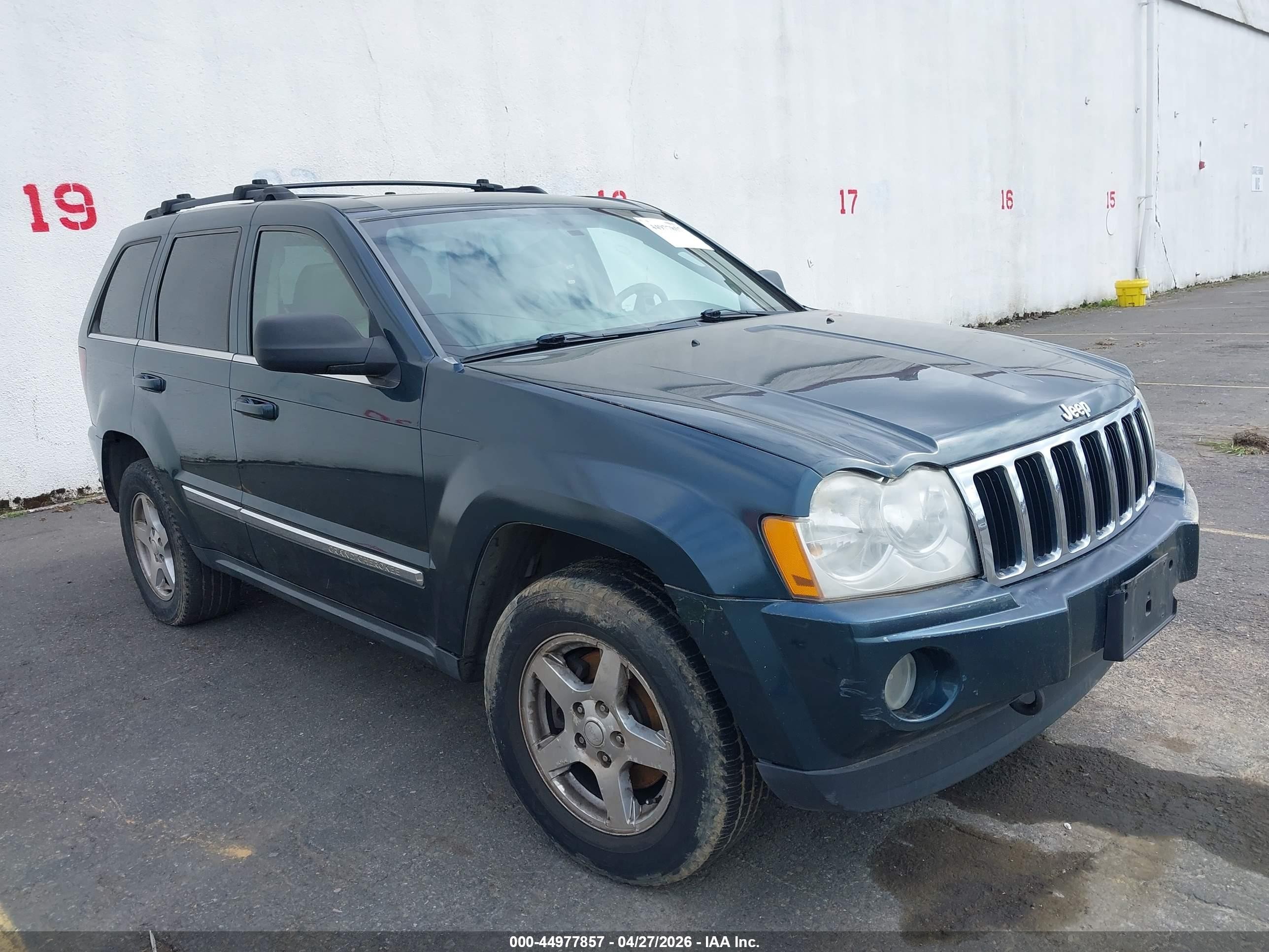 2005 Jeep Grand Cherokee Limited Gray vin: 1J8HR58225C616308