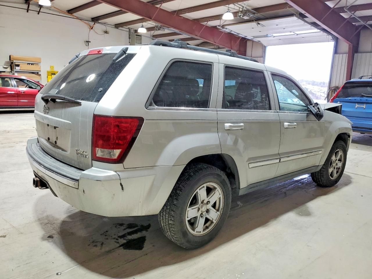 2005 Jeep Grand Cherokee Limited Серебряный vin: 1J8HR58235C593010