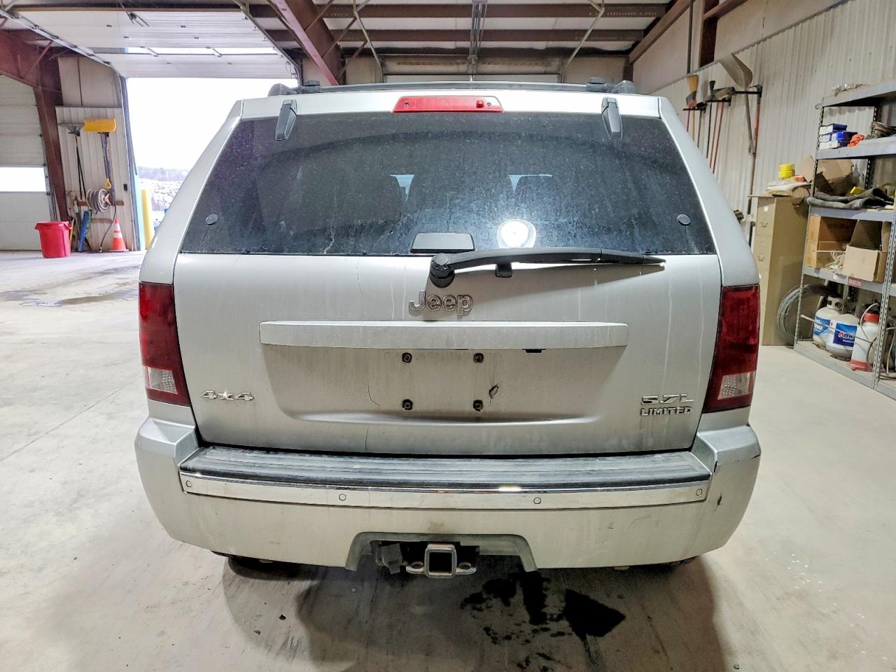 2005 Jeep Grand Cherokee Limited Серебряный vin: 1J8HR58235C593010