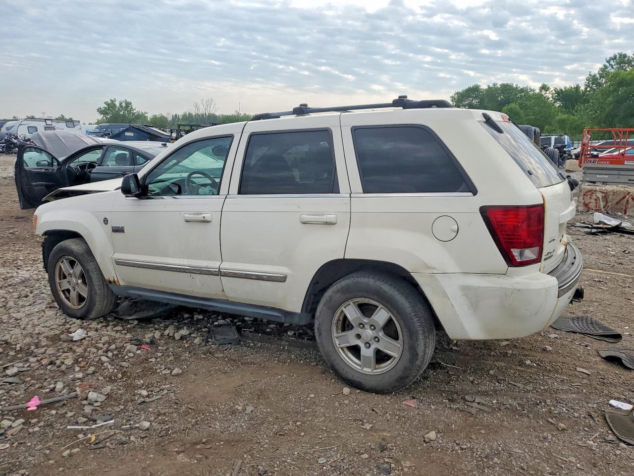 2007 Jeep Grand Cherokee Limited White vin: 1J8HR58247C512129
