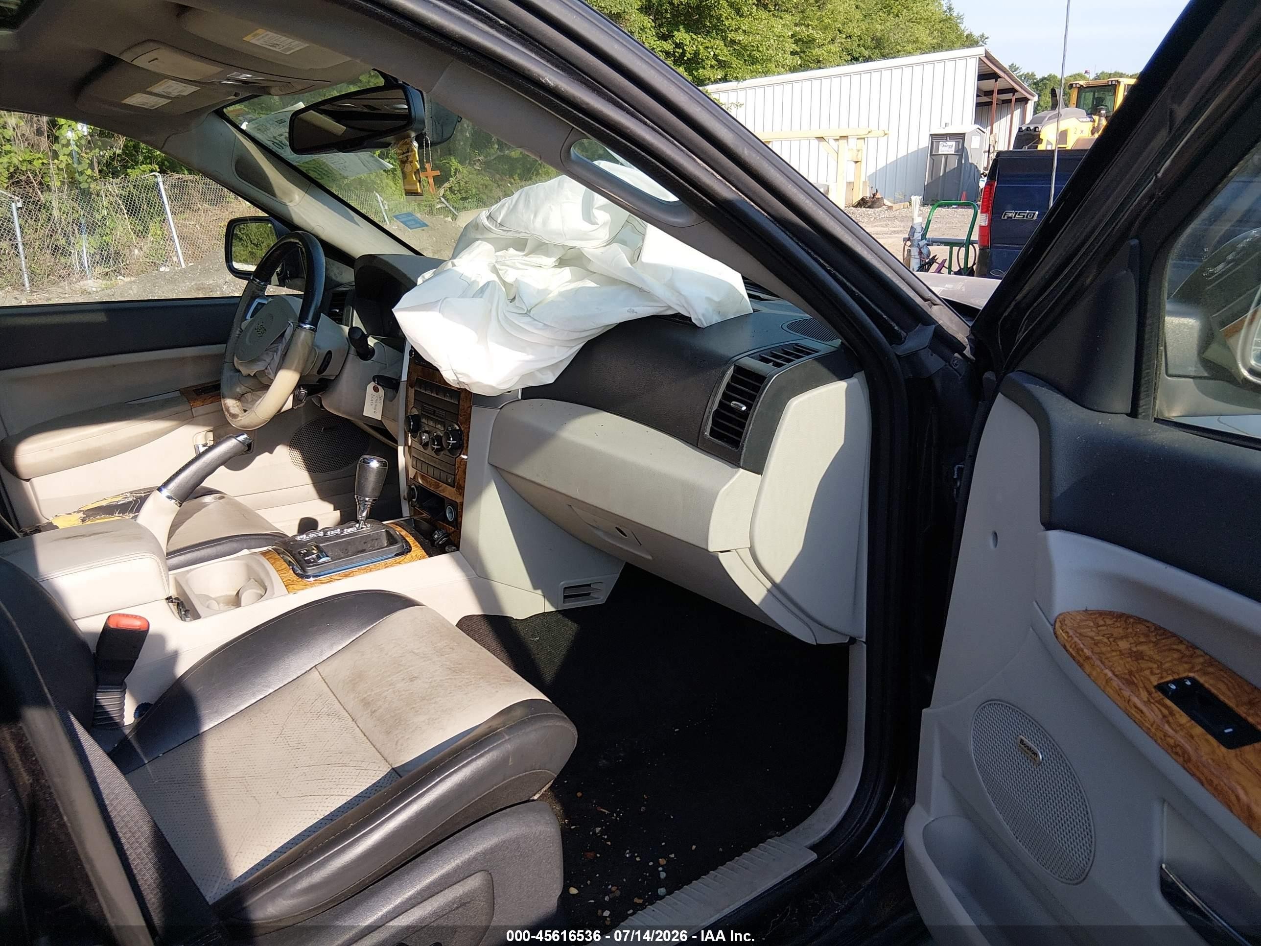 2008 Jeep Grand Cherokee Limited Black vin: 1J8HR58N98C205177