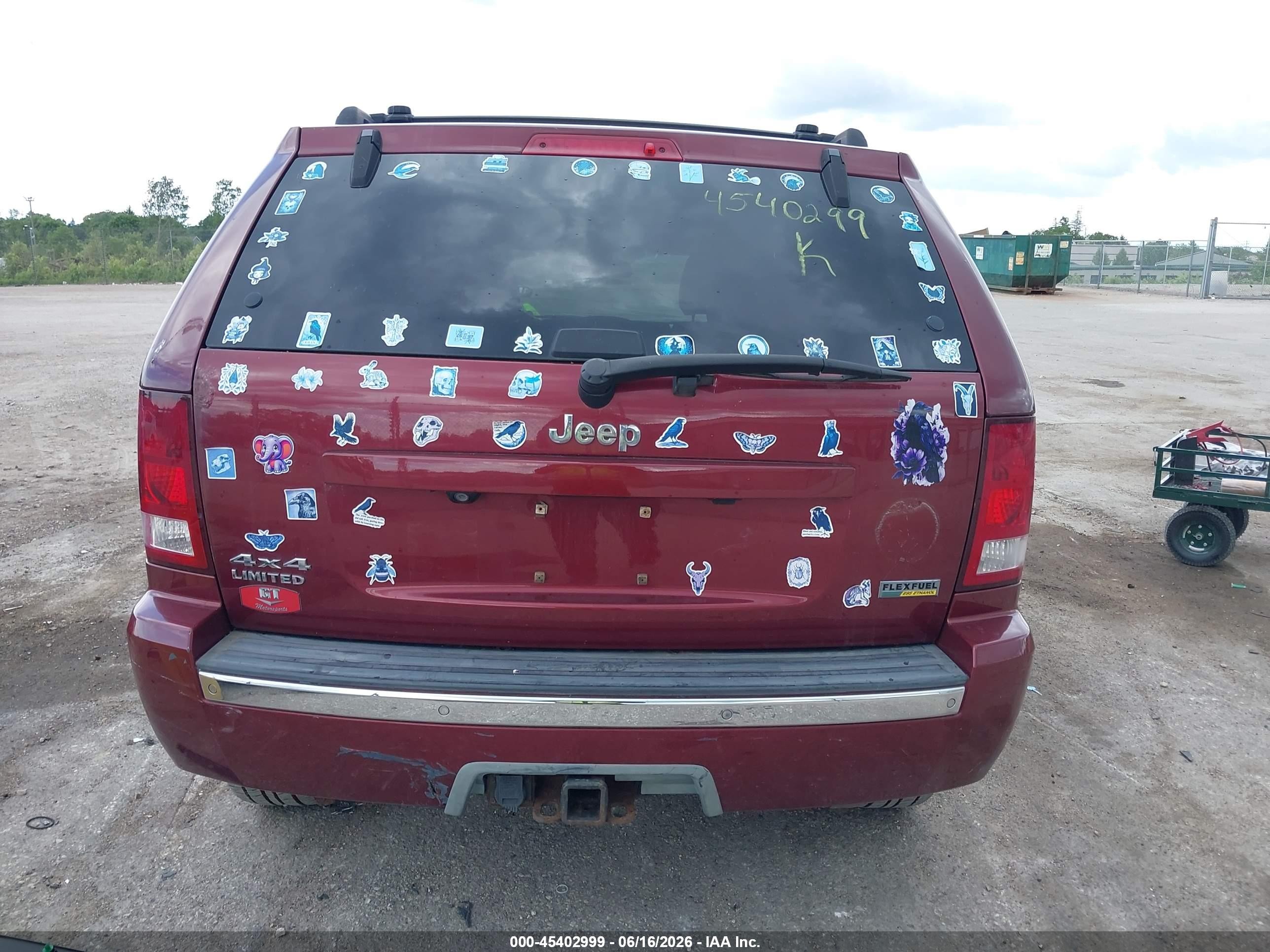 2007 Jeep Grand Cherokee Limited Maroon vin: 1J8HR58P27C532164