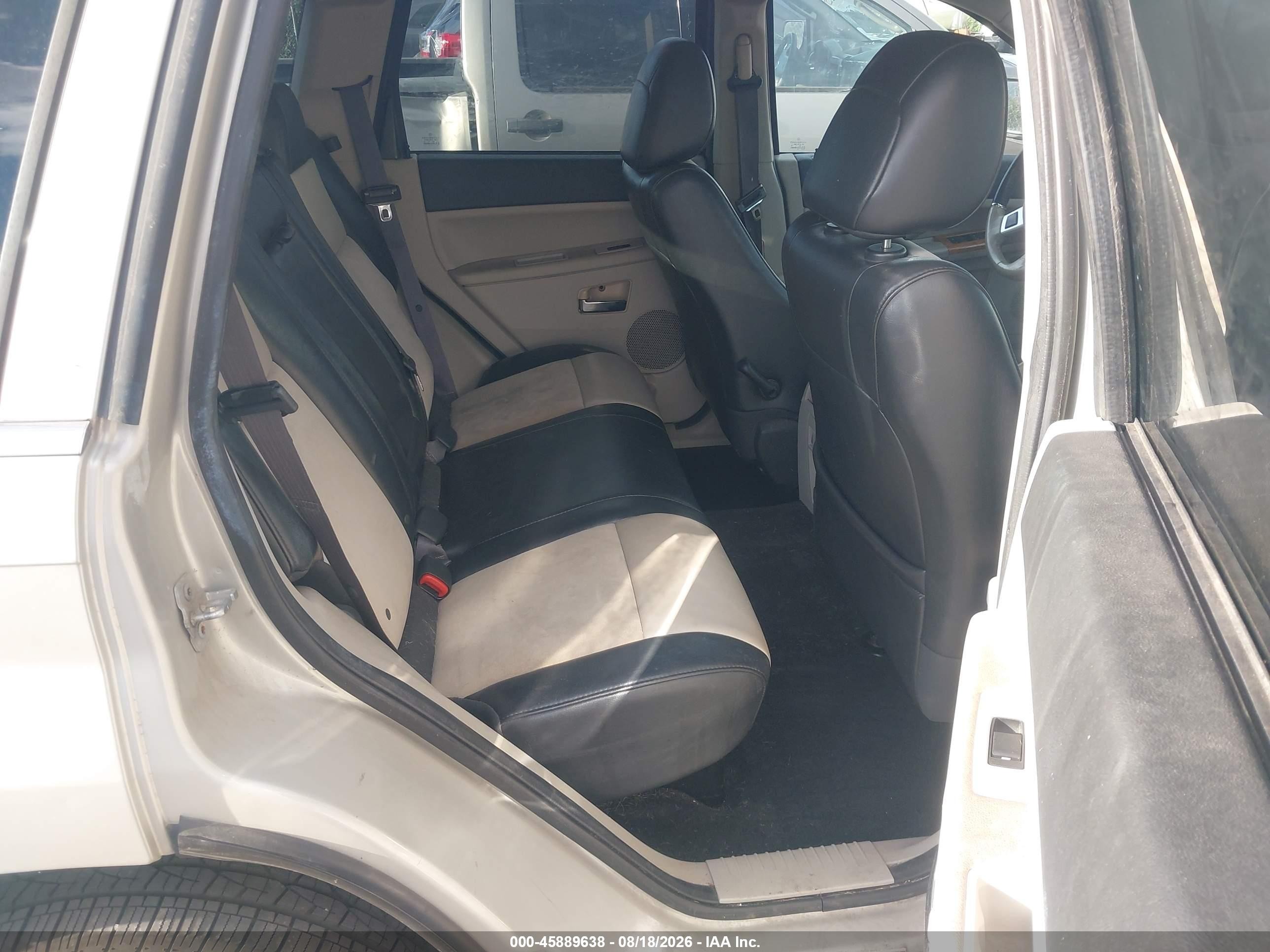2009 Jeep Grand Cherokee Limited Silver vin: 1J8HR58T19C544936
