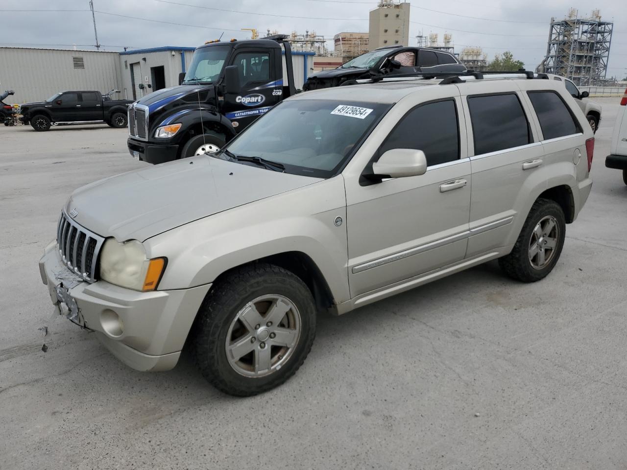 2007 Jeep Grand Cherokee Overland Beige vin: 1J8HR68297C667300