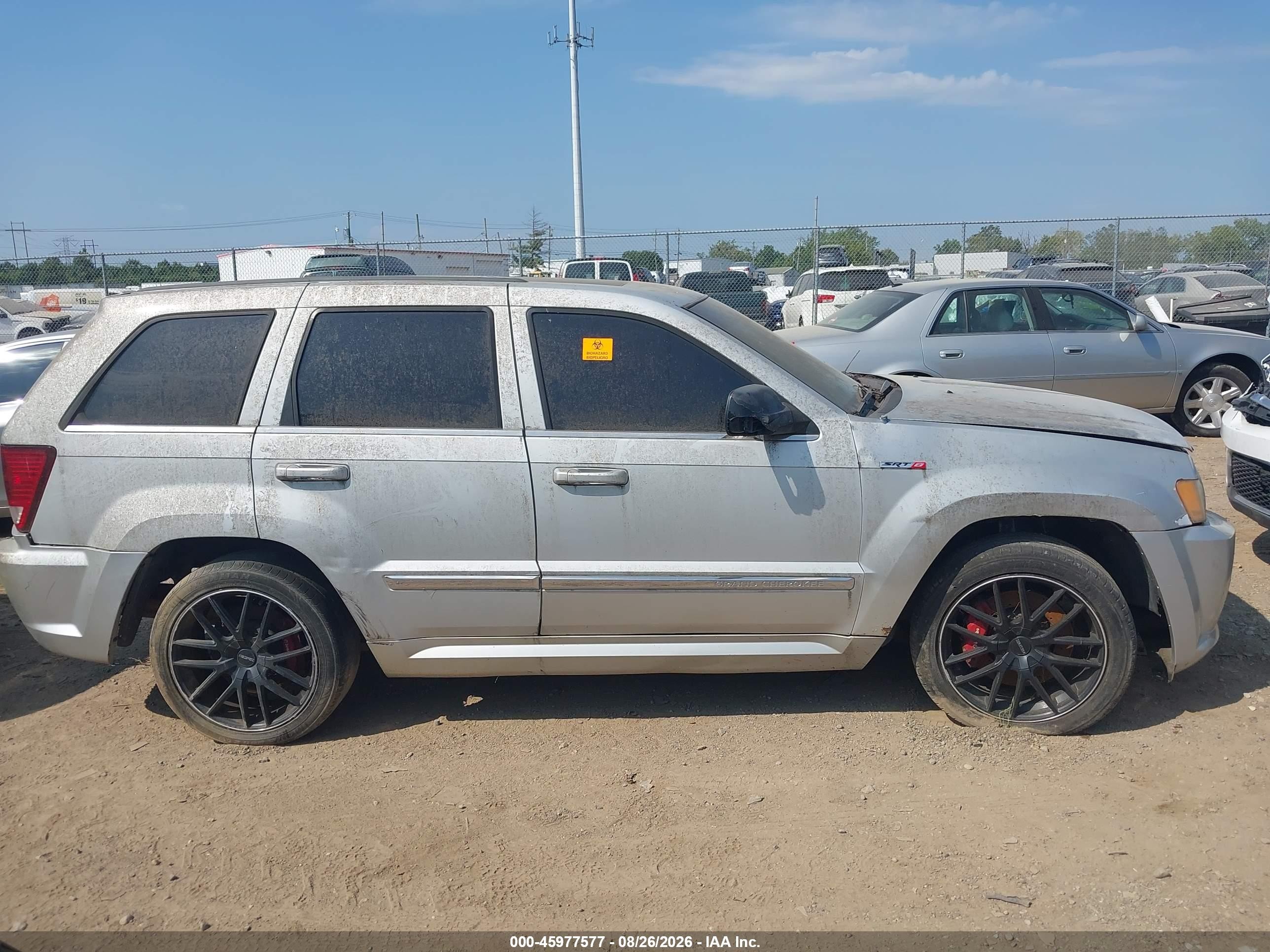 2007 Jeep Grand Cherokee Srt8 Silver vin: 1J8HR78377C568005