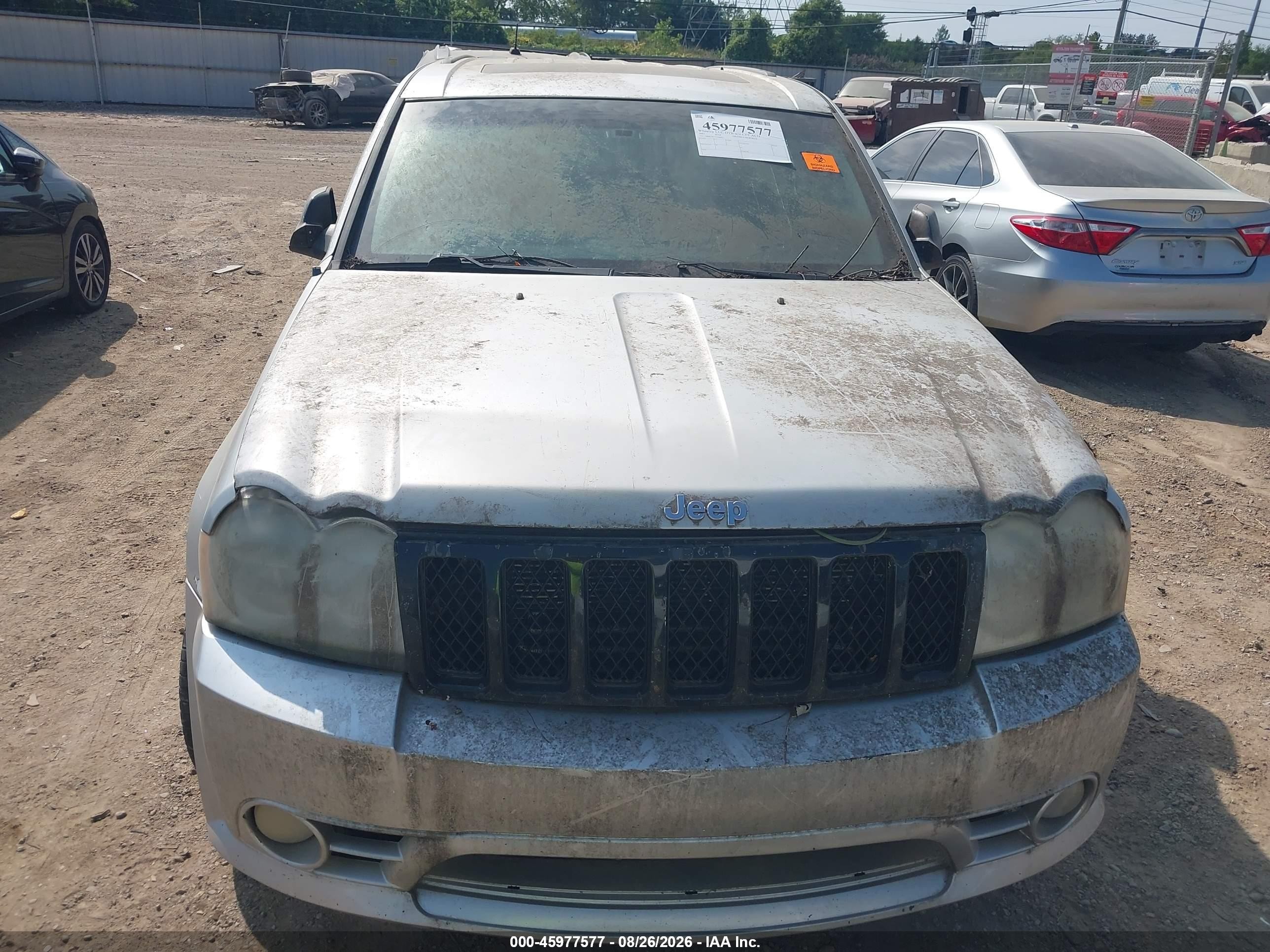 2007 Jeep Grand Cherokee Srt8 Silver vin: 1J8HR78377C568005