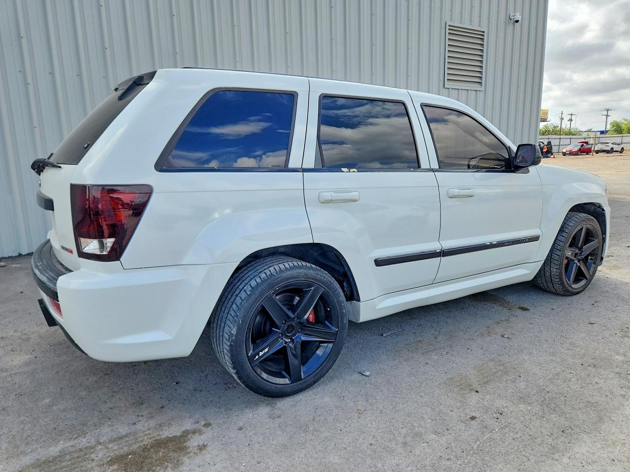 2007 Jeep Grand Cherokee Srt-8 Белый vin: 1J8HR78387C519489