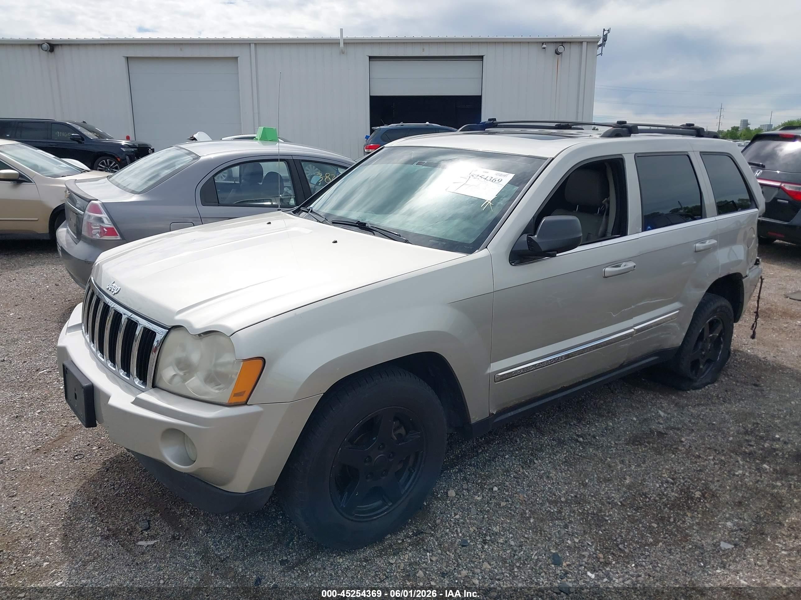 2007 Jeep Grand Cherokee Limited Gold vin: 1J8HS58N87C501326