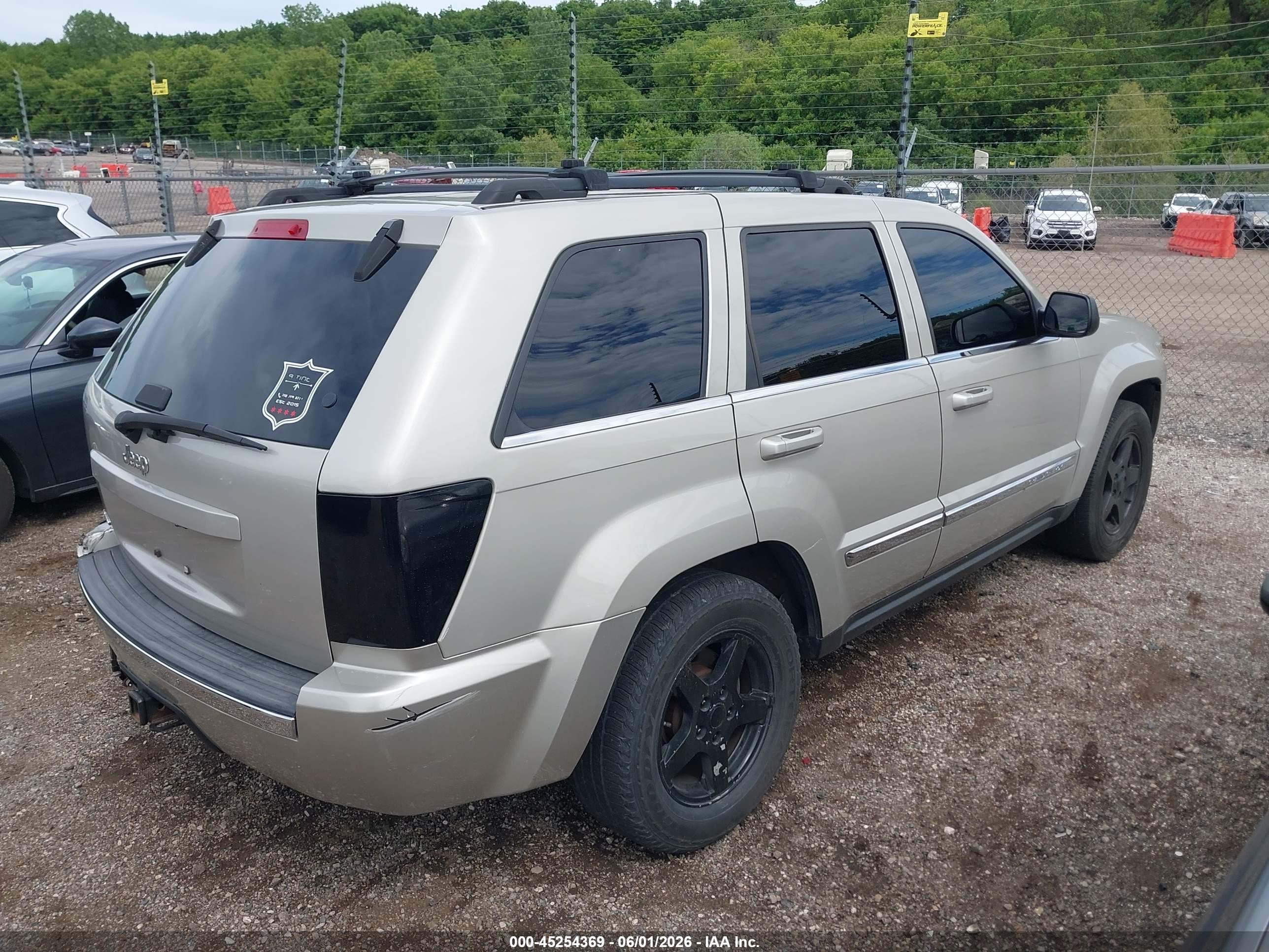 2007 Jeep Grand Cherokee Limited Gold vin: 1J8HS58N87C501326