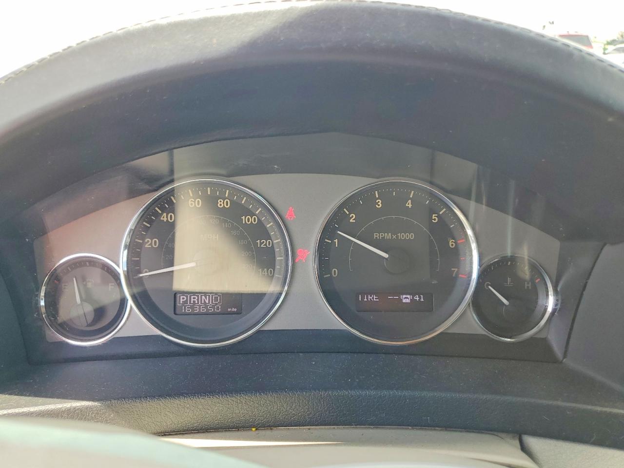 2009 Jeep Grand Cherokee Limited Silver vin: 1J8HS58T99C528195