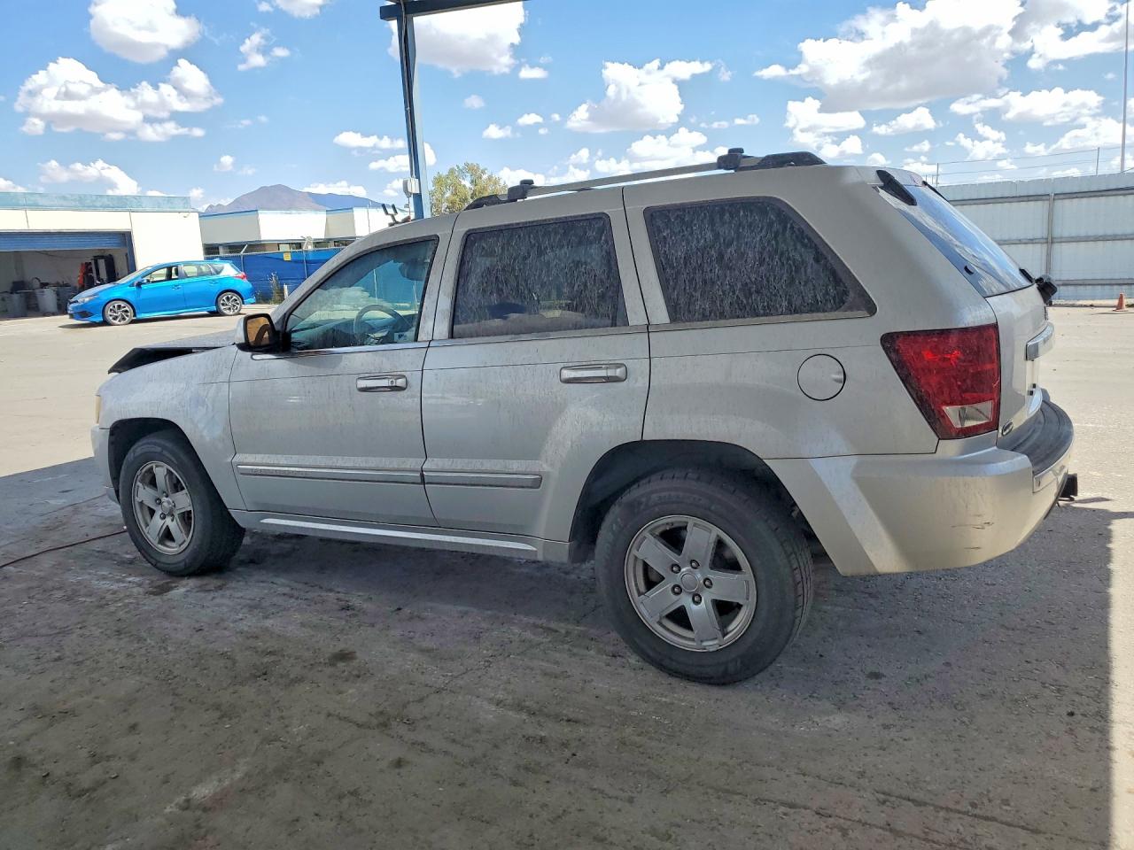 2006 Jeep Grand Cherokee Overland Silver vin: 1J8HS68276C218779