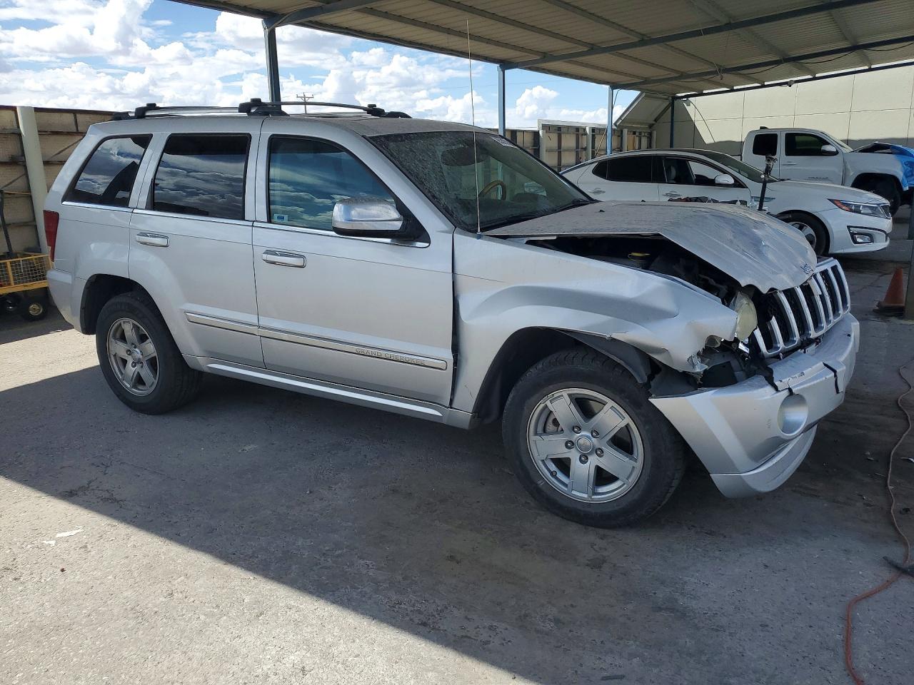 2006 Jeep Grand Cherokee Overland Silver vin: 1J8HS68276C218779