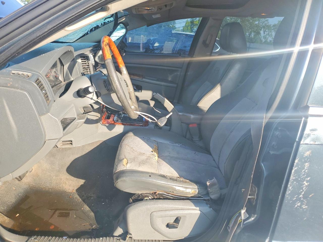 2007 Jeep Grand Cherokee Угольный vin: 1J8HS682X7C505423