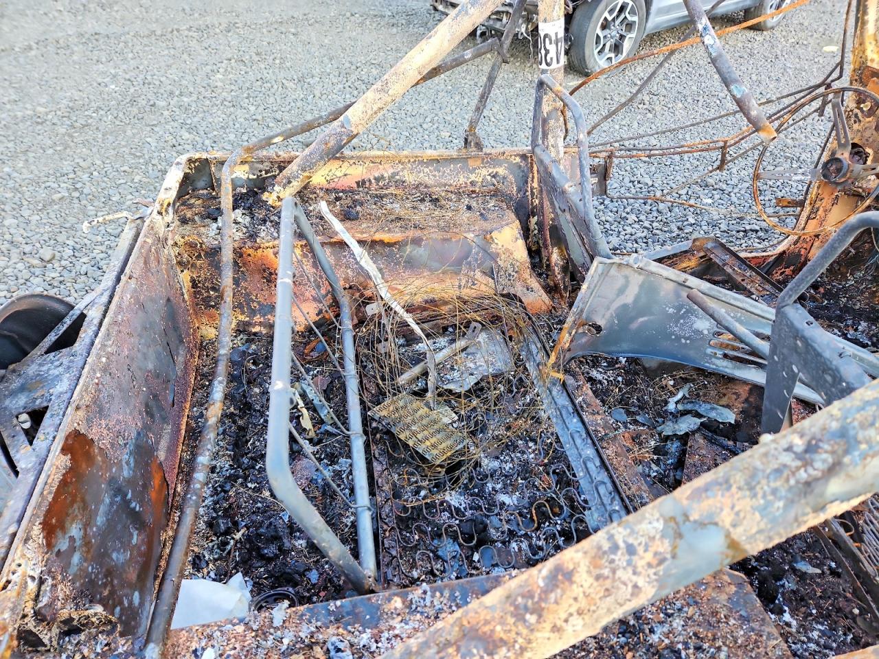 1986 Jeep Jeep Cj7 Burn vin: 1JCCF87A5GT088883